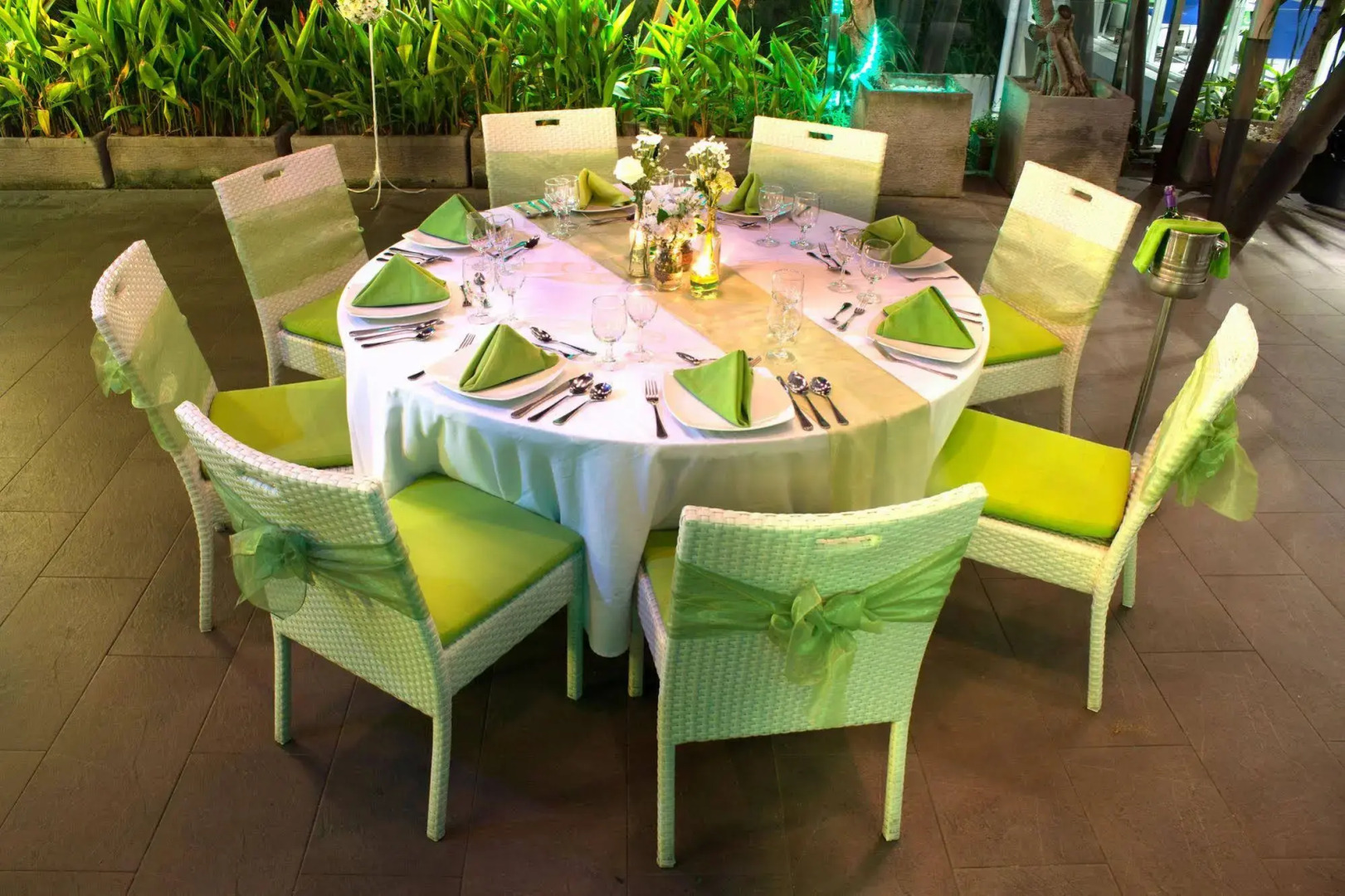 EDEN Hotel Kuta Bali