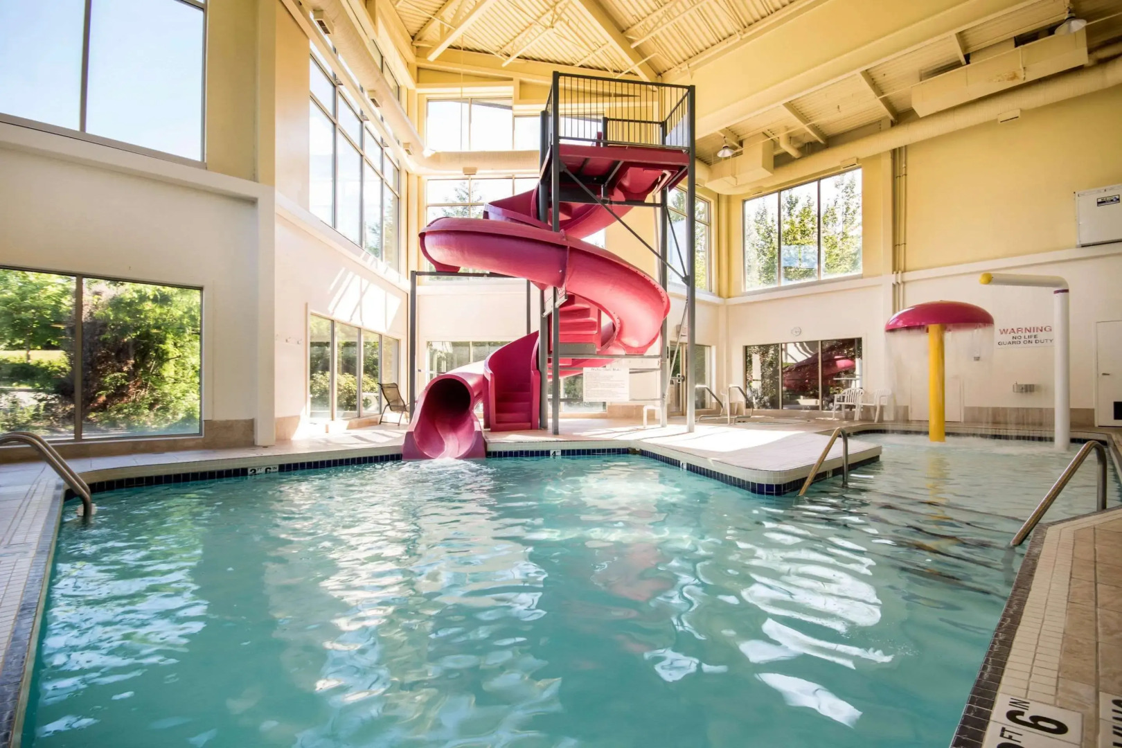 Comfort Inn & Suites