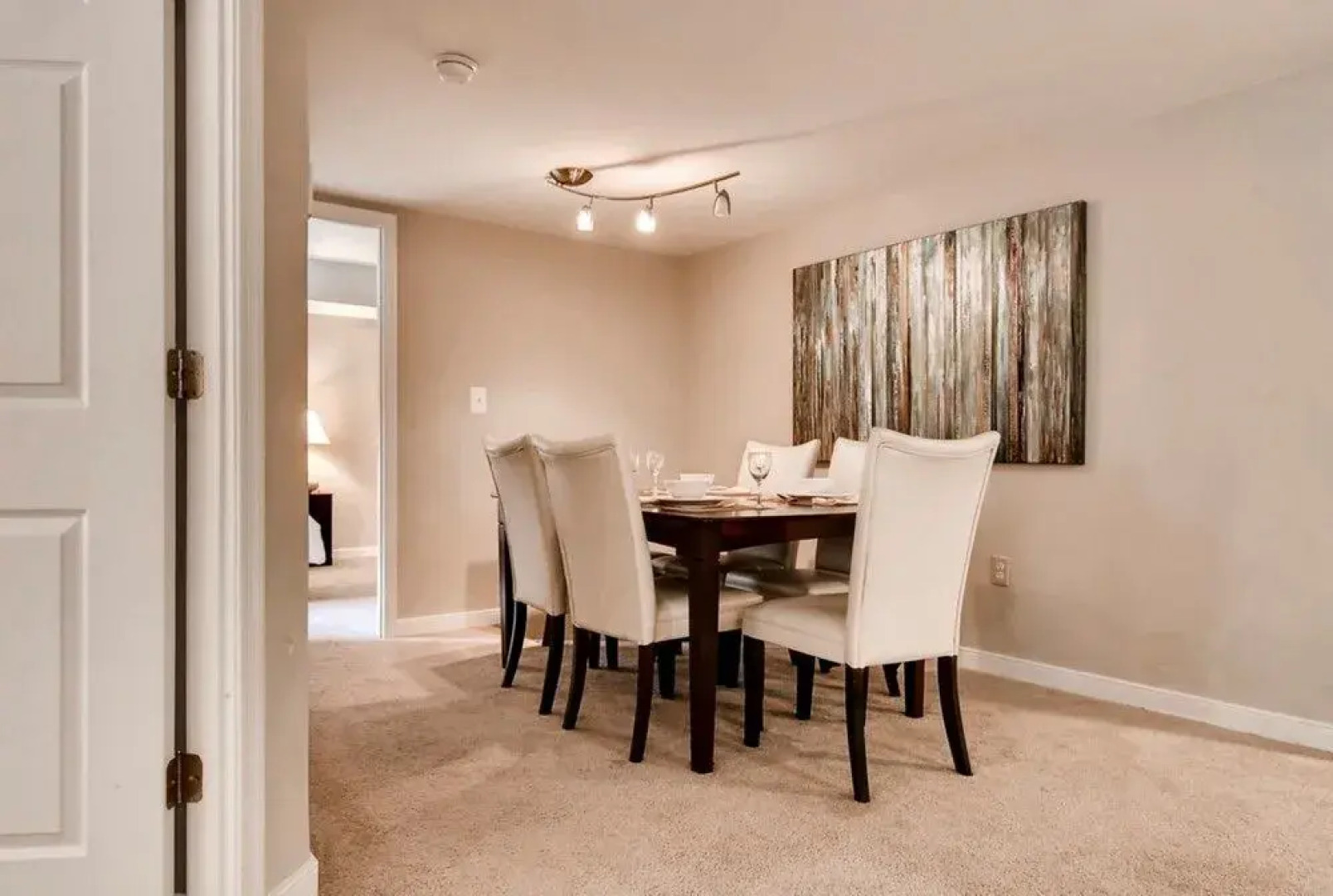 Global Luxury Suites at UCONN Downtown  Stamford