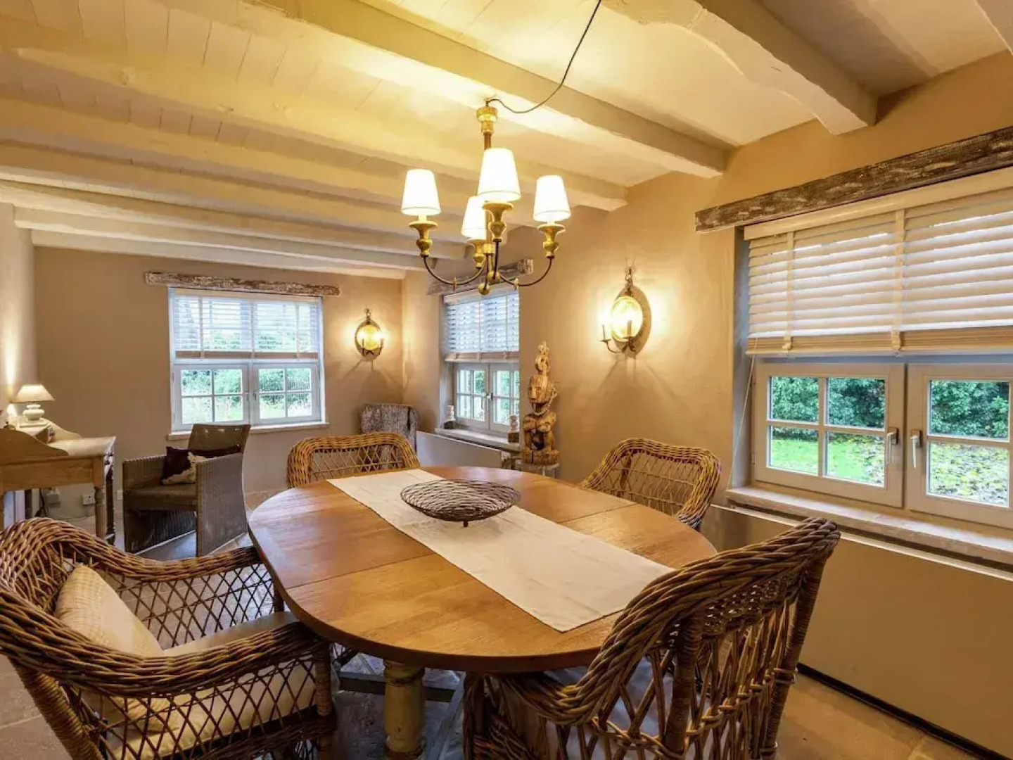 Luxurious Holiday Home With Large Garden, Sauna and not far From the Beach