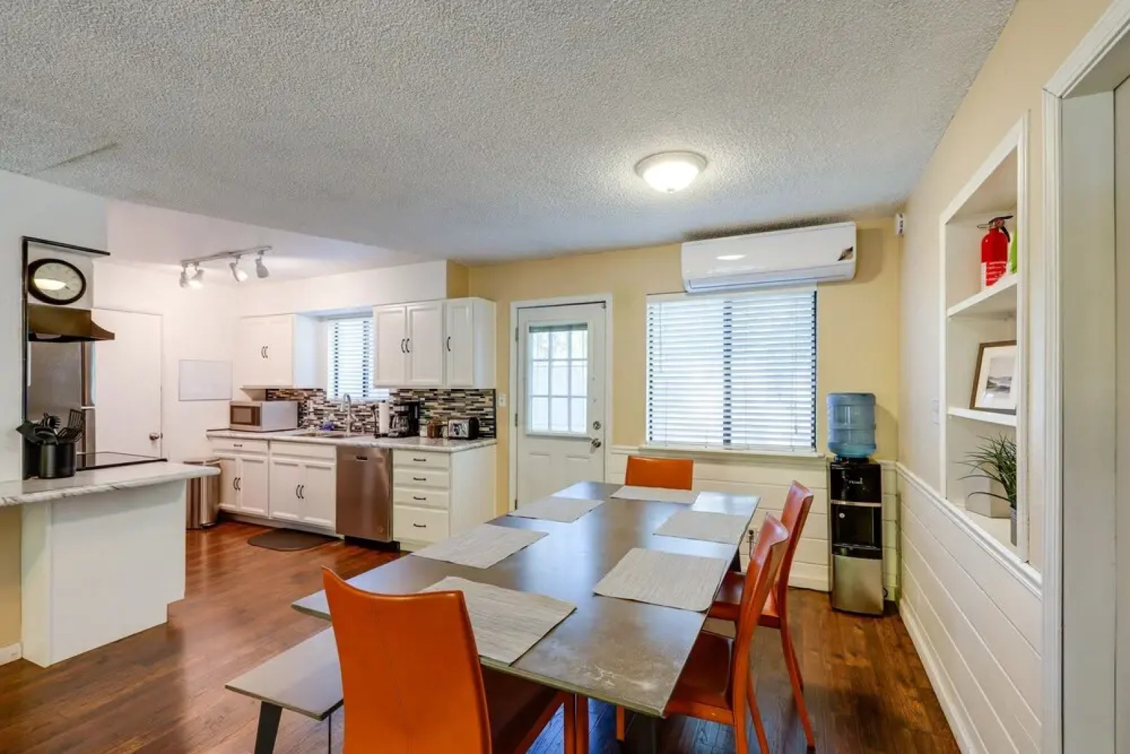 Flagstaff Home w/ Hot Tub, 4 Mi to Walnut Canyon!