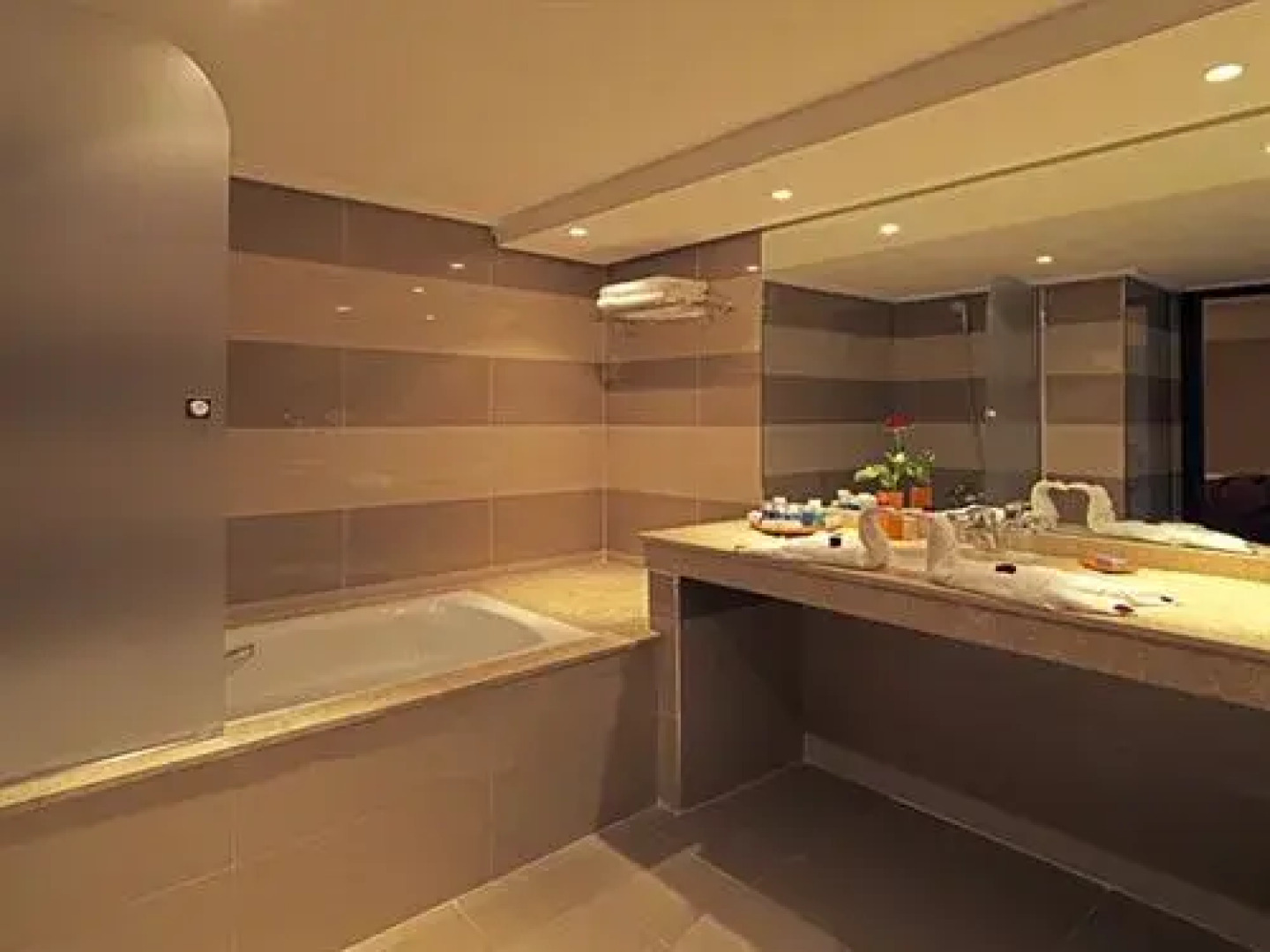 Atlas Terminus & Spa