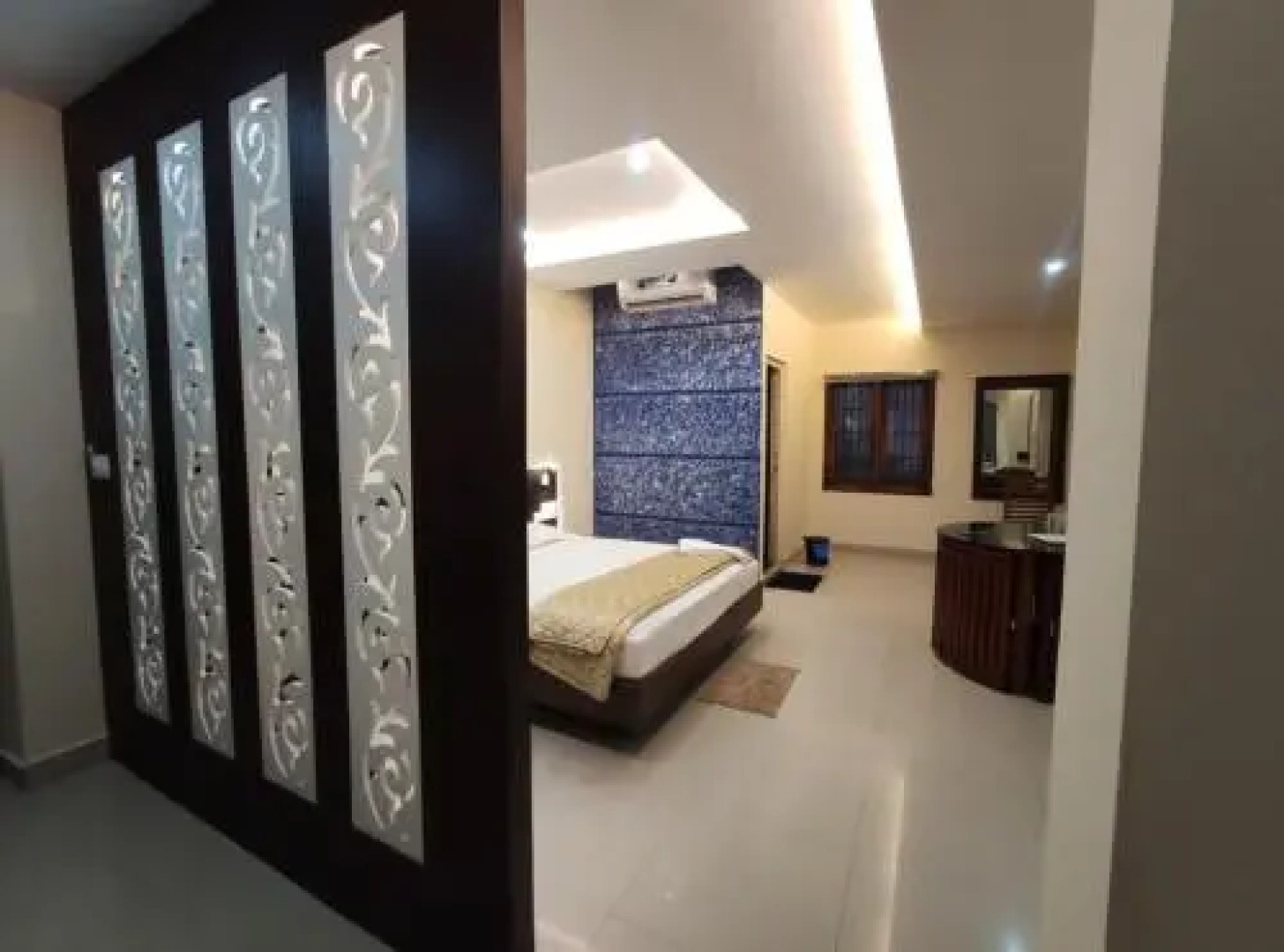 New Regency tourist home