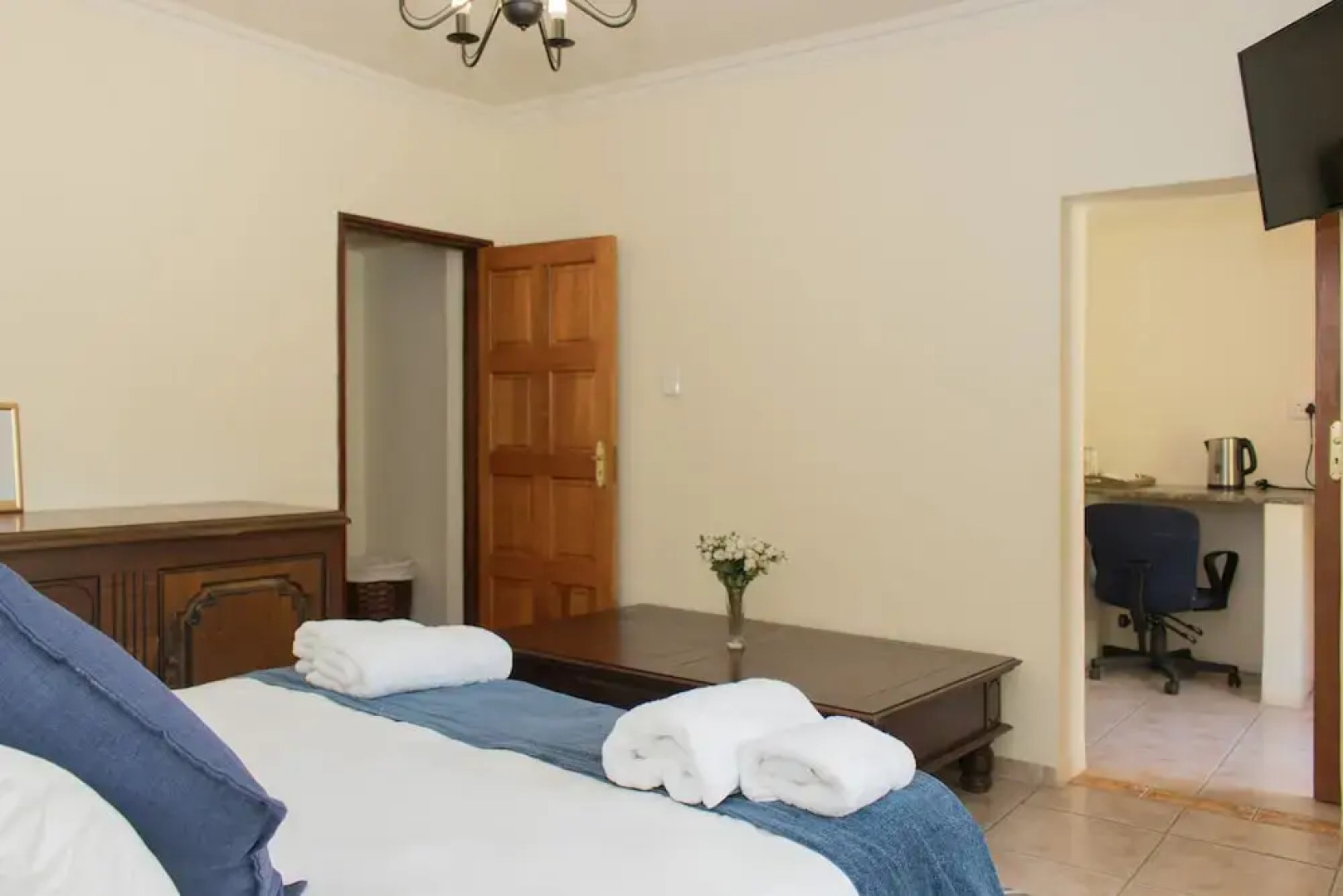 The Three Countries Estate