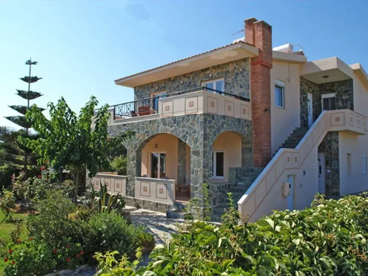 Villa Tamarisk (ex Almiriki)