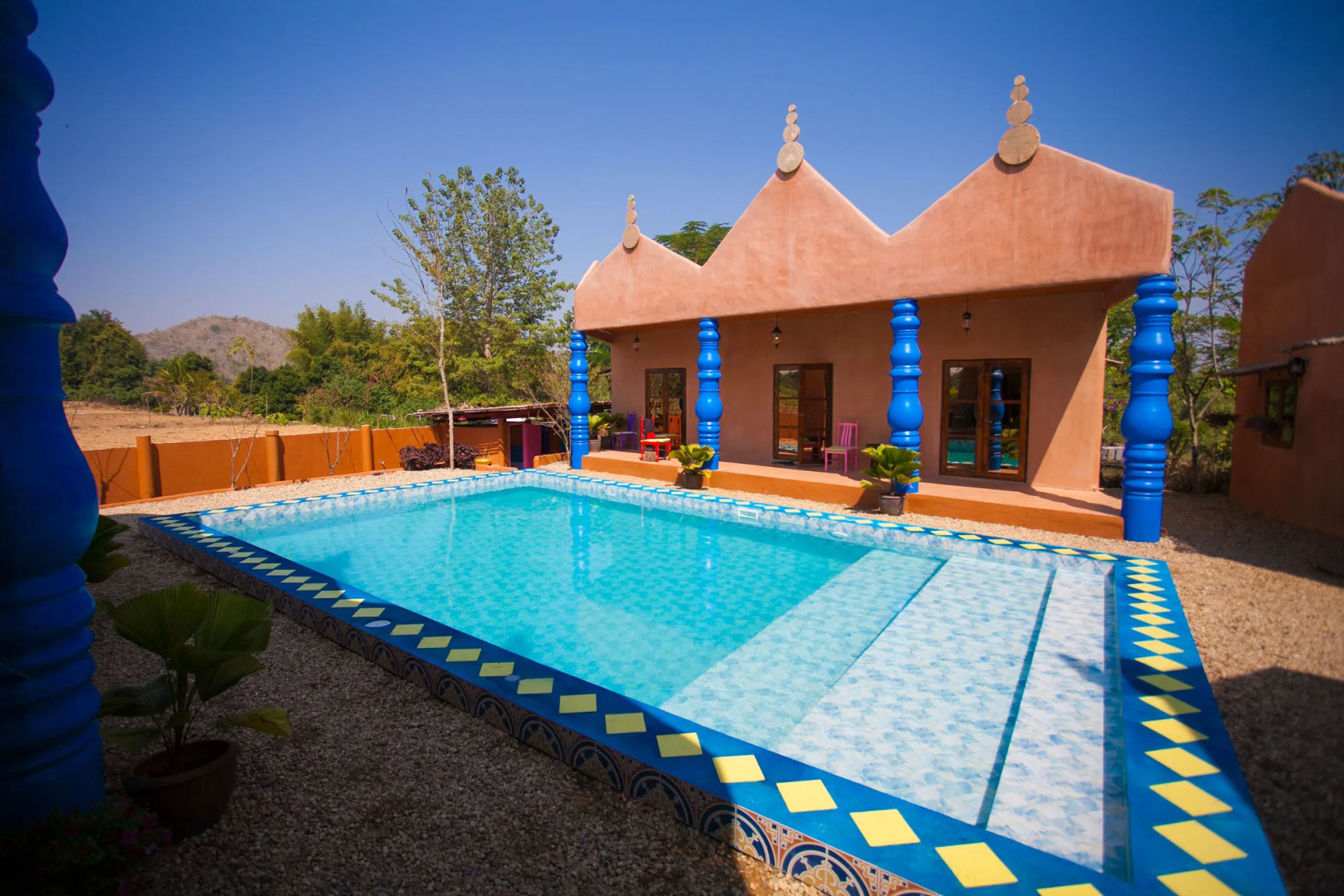 River Kwai Kiri Resort