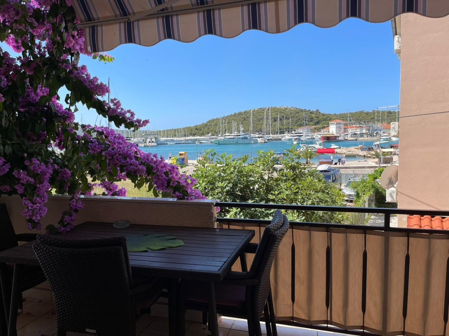 Apartment Bilja - 20 M from the sea A4 Rogoznica, Riviera Sibenik