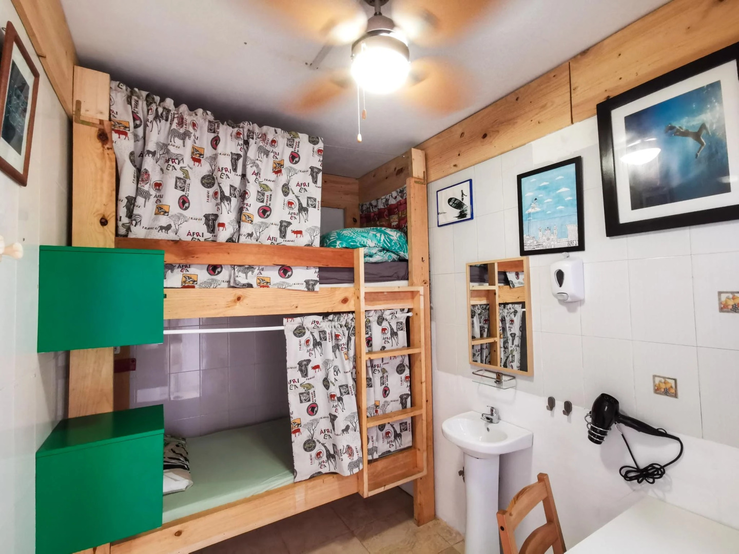 Ventana Azul Surf Hostel