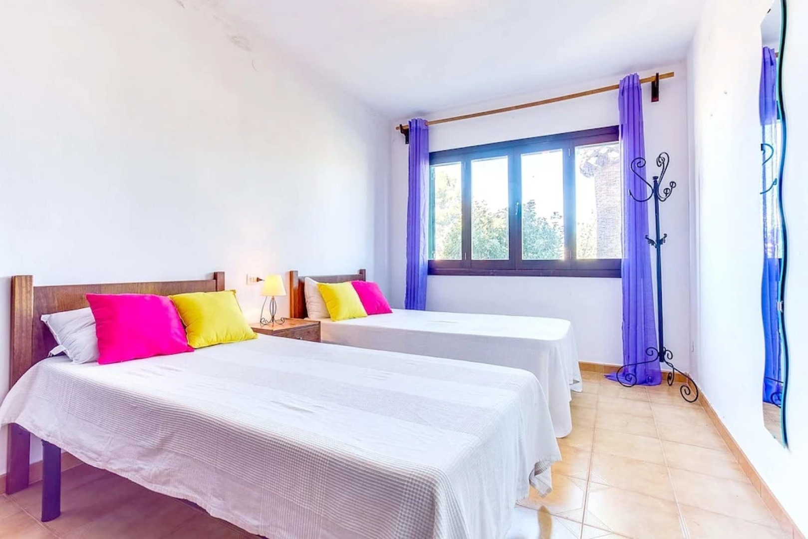 Villa With 5 Bedrooms in Portocolom, With Wonderful City View, Private Pool, Enclosed Garden Near the Beach