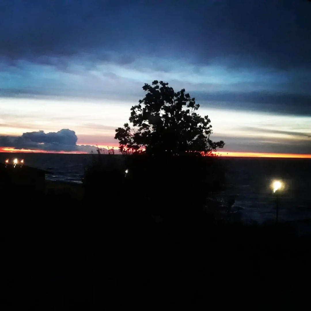 Sailor 7 Z bocznym widokiem na morze