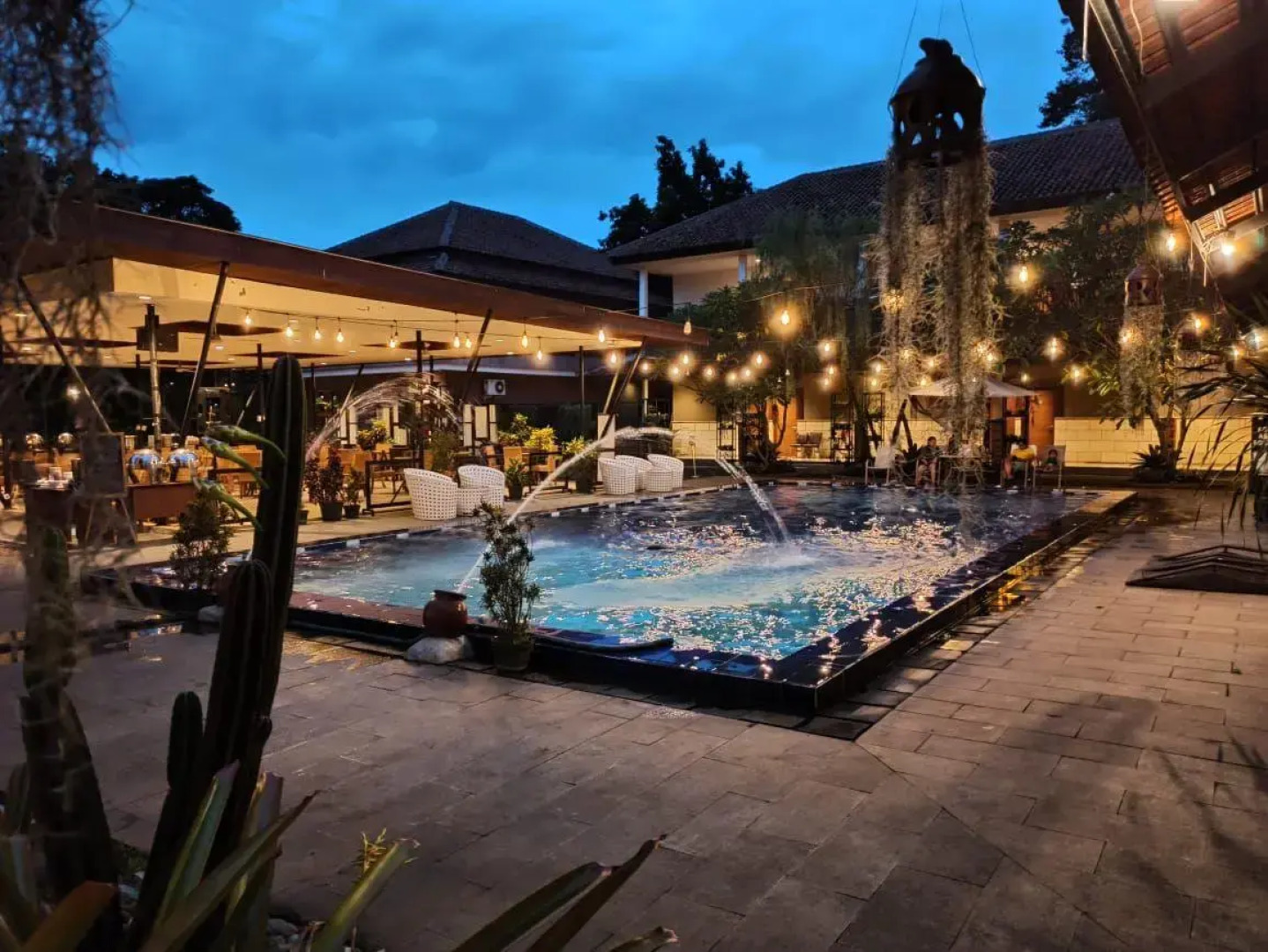 Bumi Gumati Resort & Convention