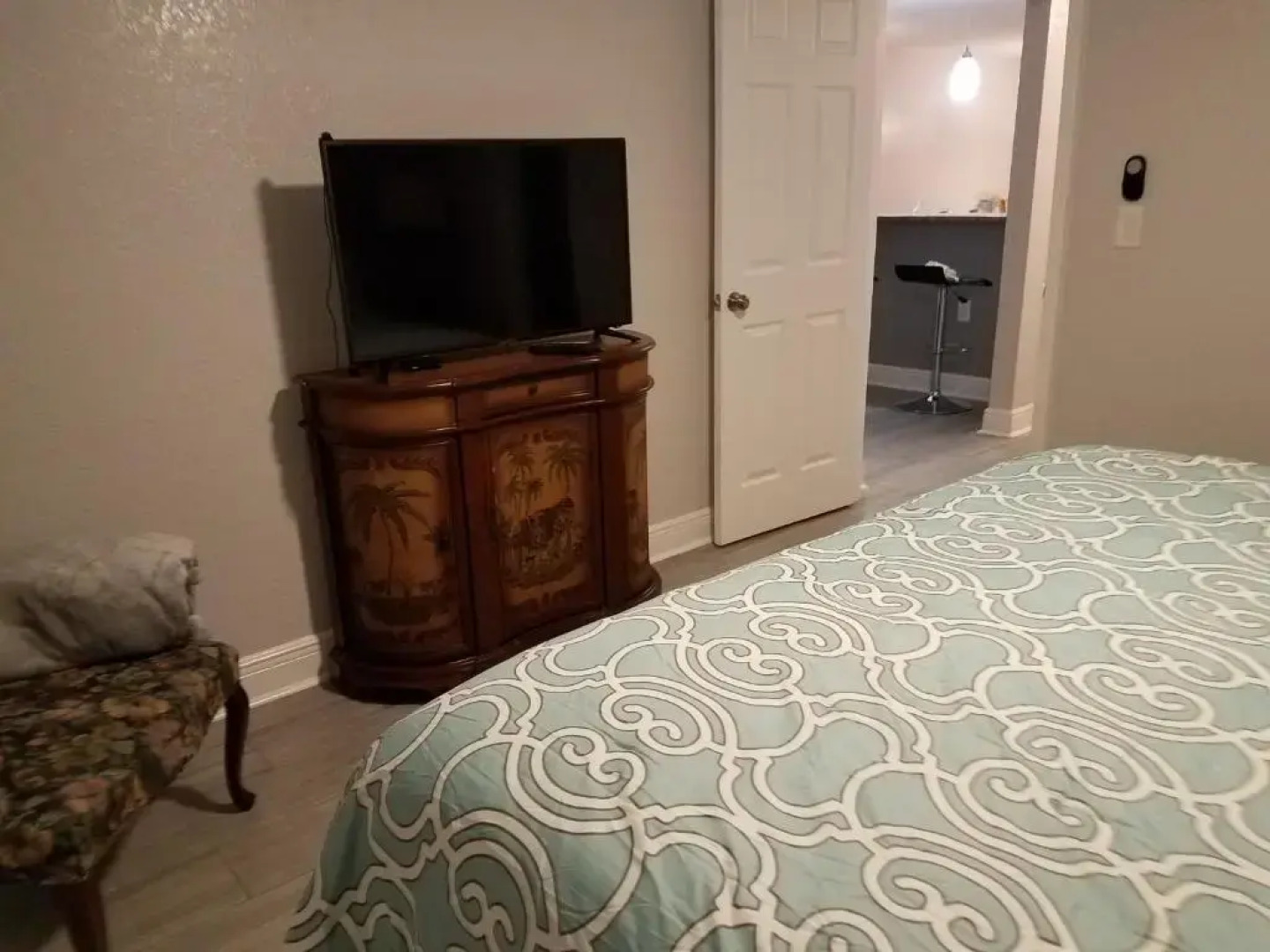 2BR/1BA Vacation Rental - Sienna Park