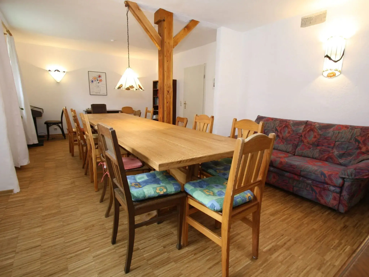 Cottage, Uppost in Upost