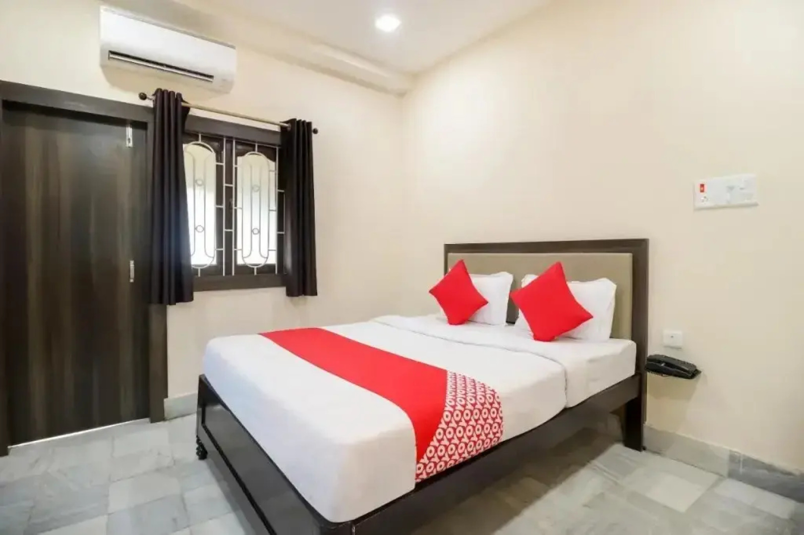 Hotel Annie by OYO Rooms