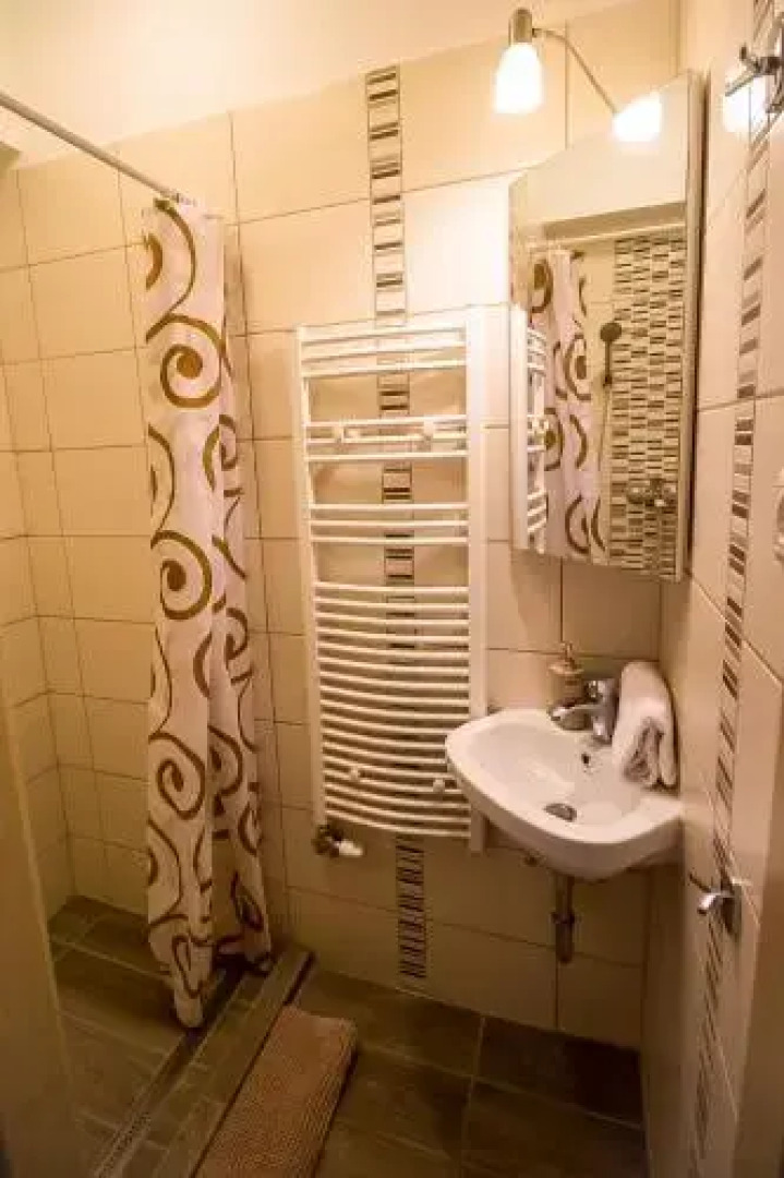 Weninger Apartman Lakas