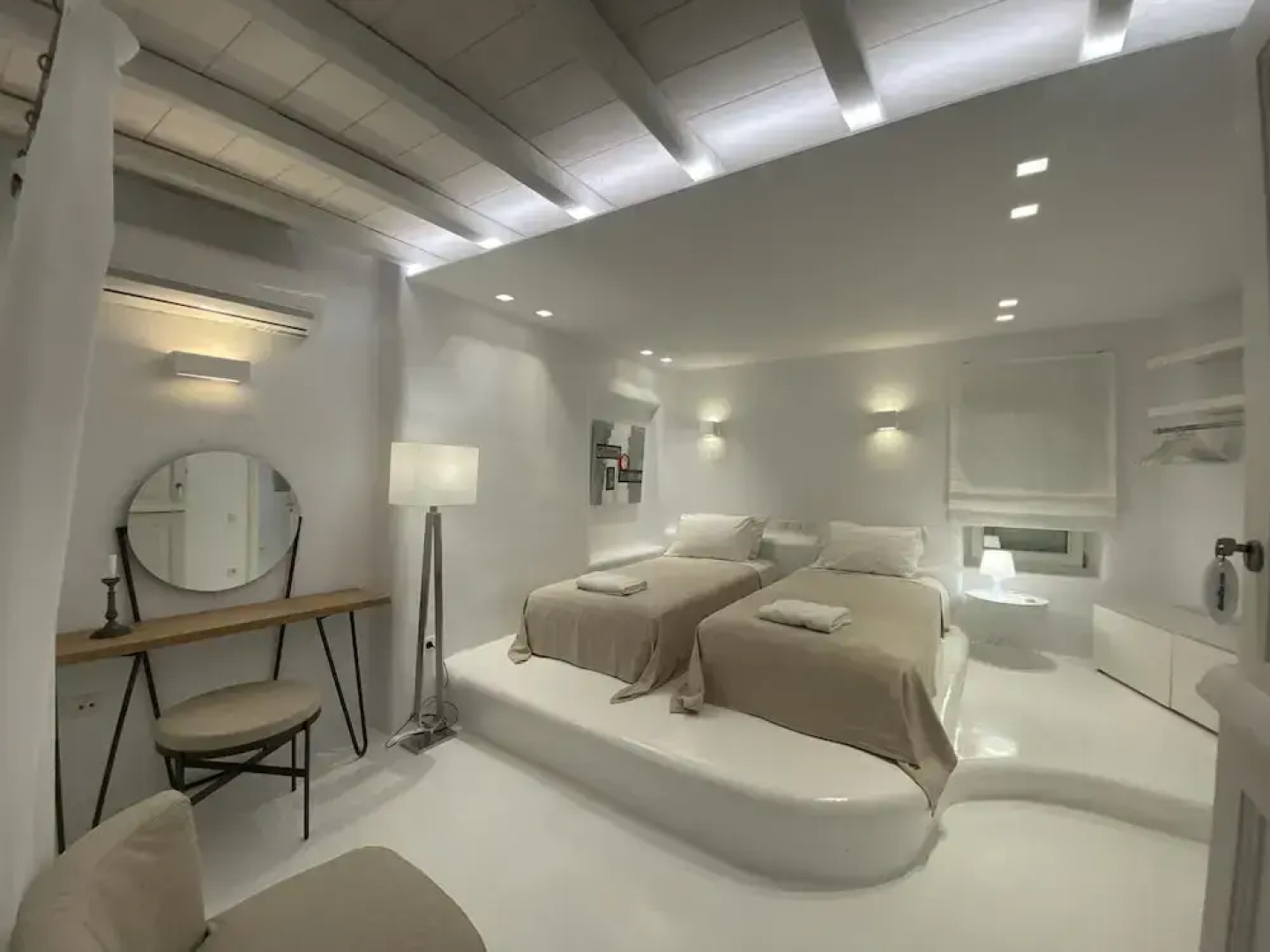 Villa Alessandra - Near Ornos Beach