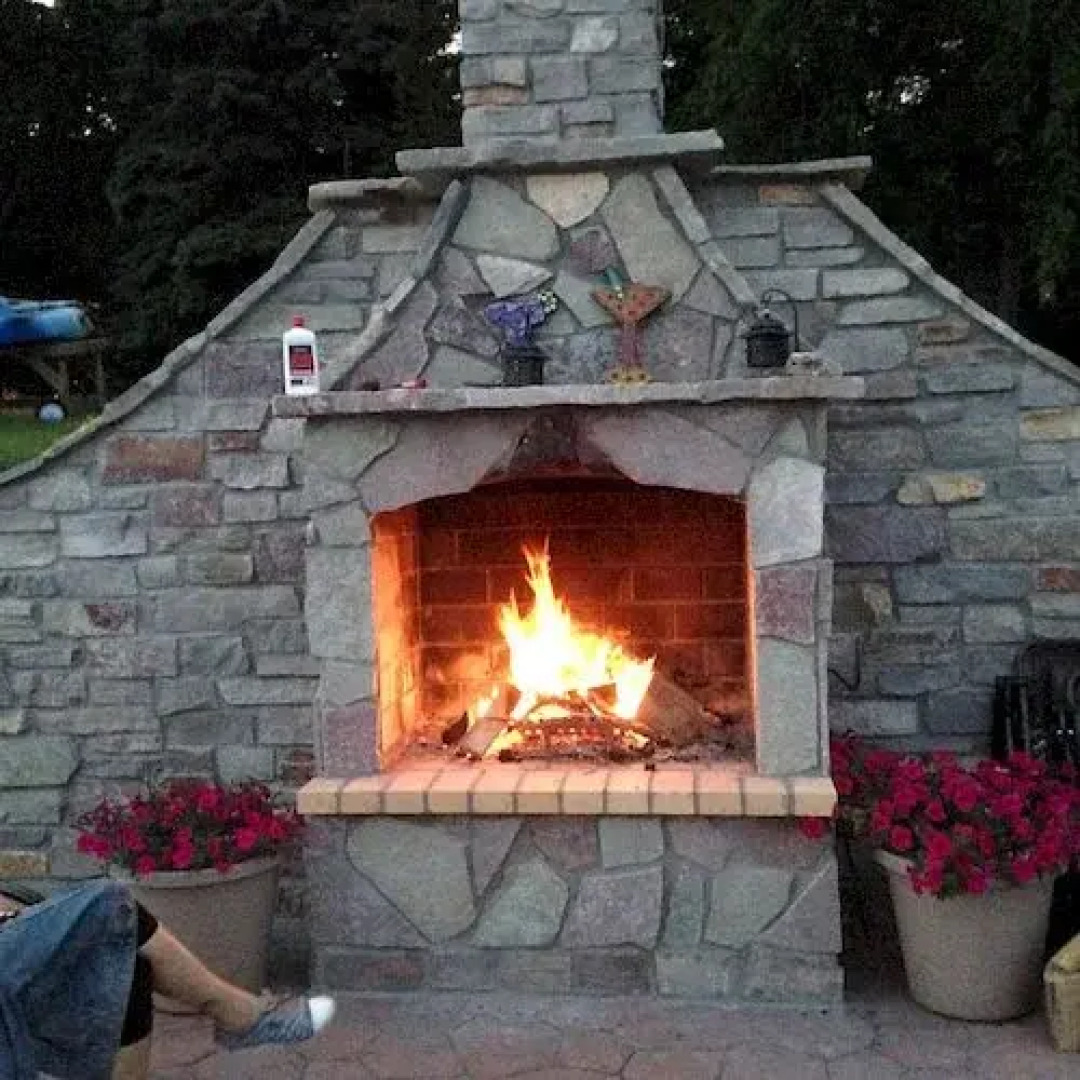 Lady On The Lake Bed and Breakfast