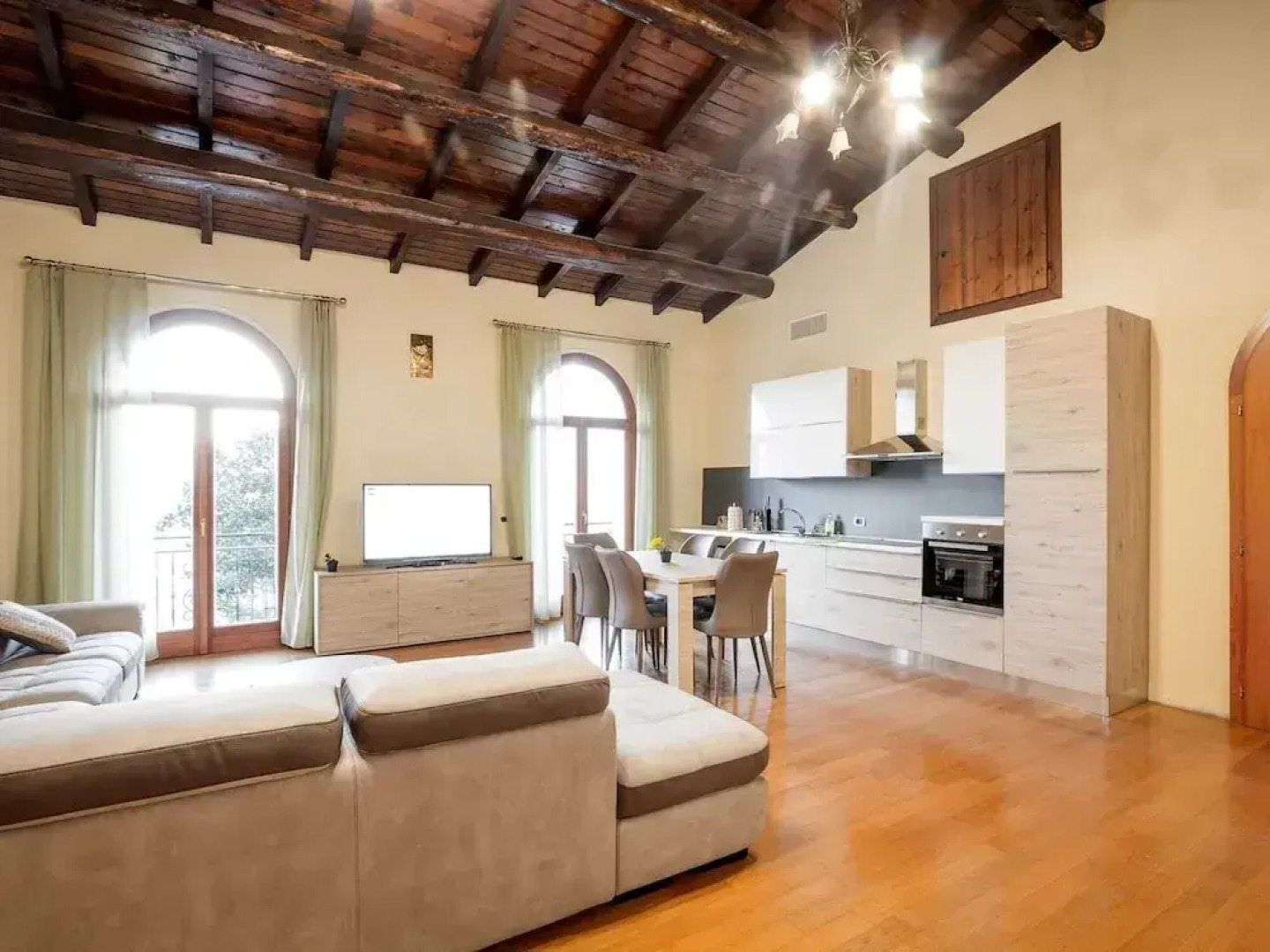 Lakeside Mansion With Pool