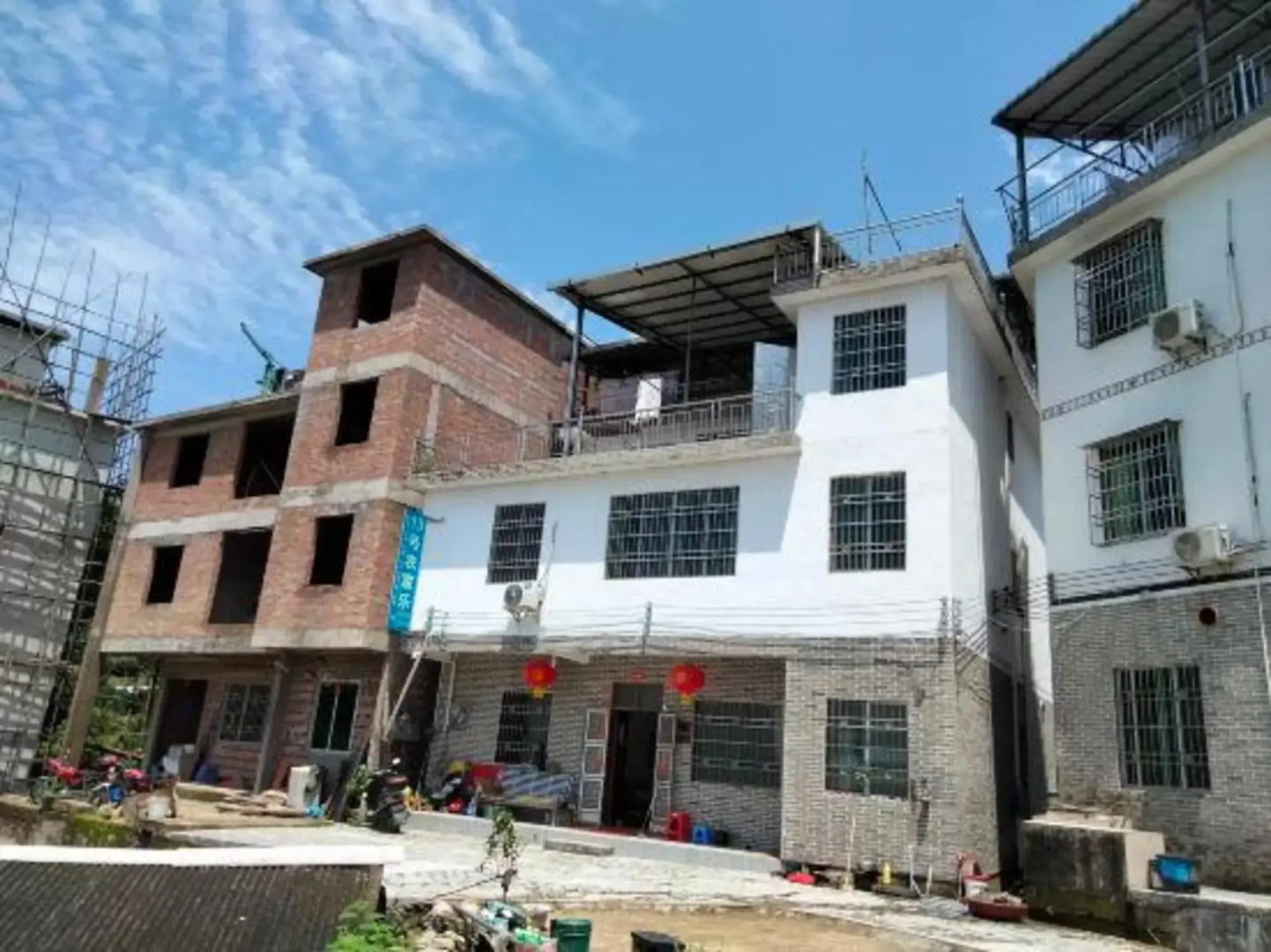 Oujia Terrace No. 13 Farmhouse