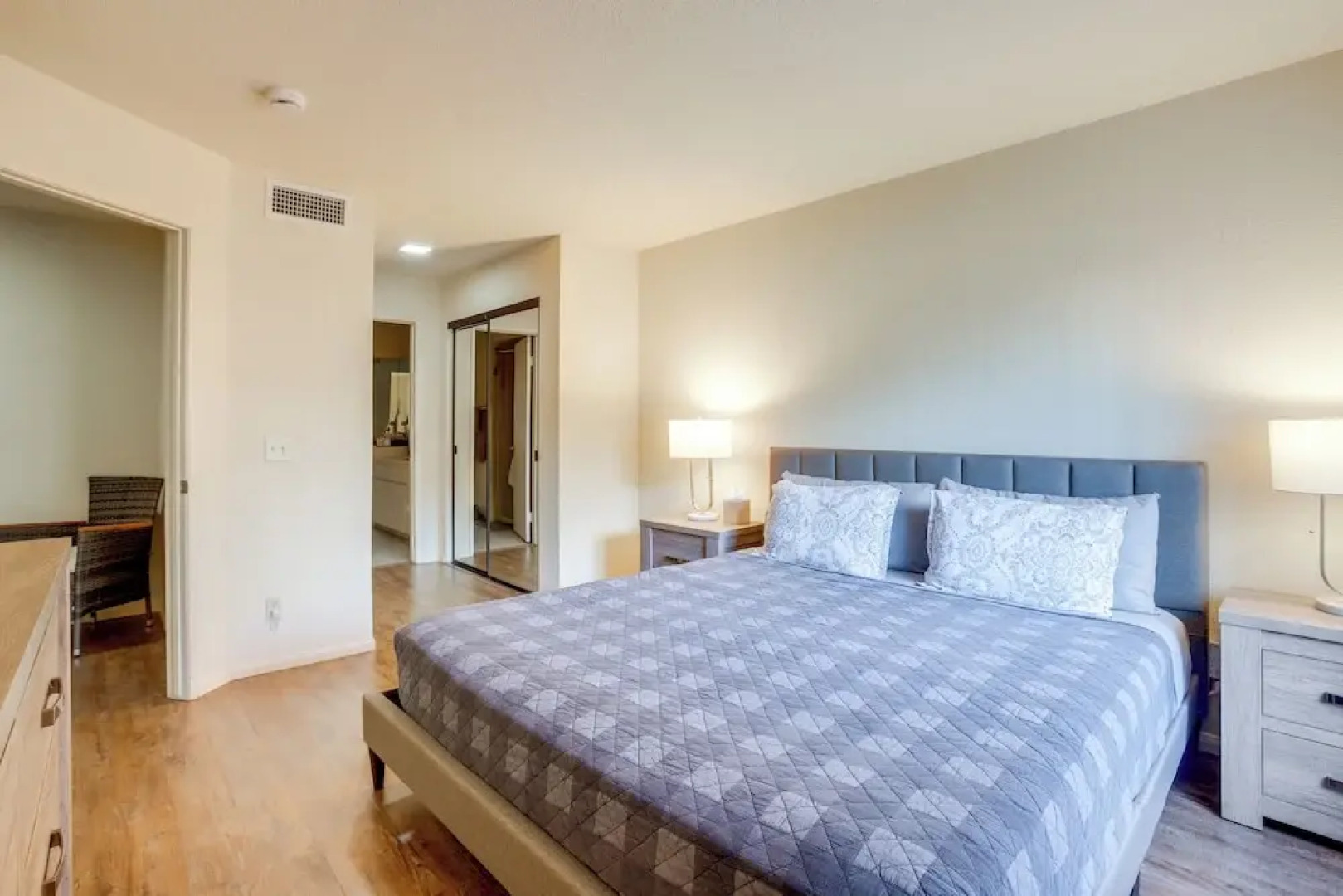 Golf, Hike & Relax: Cathedral City Condo