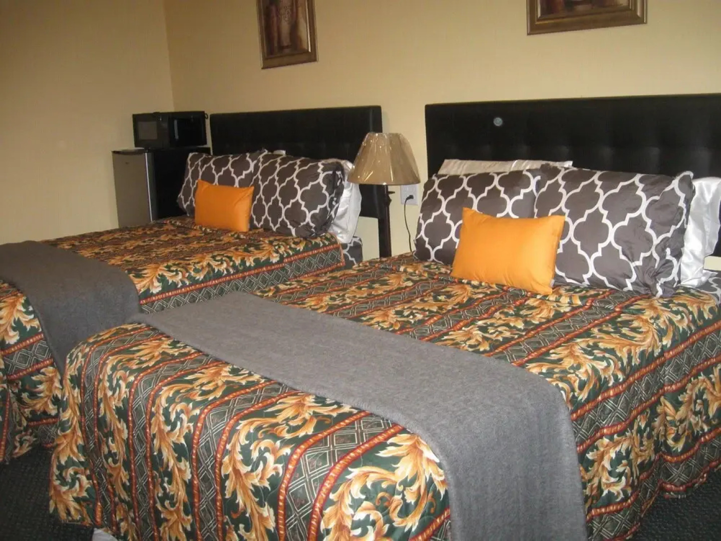 Western Motel Lovell