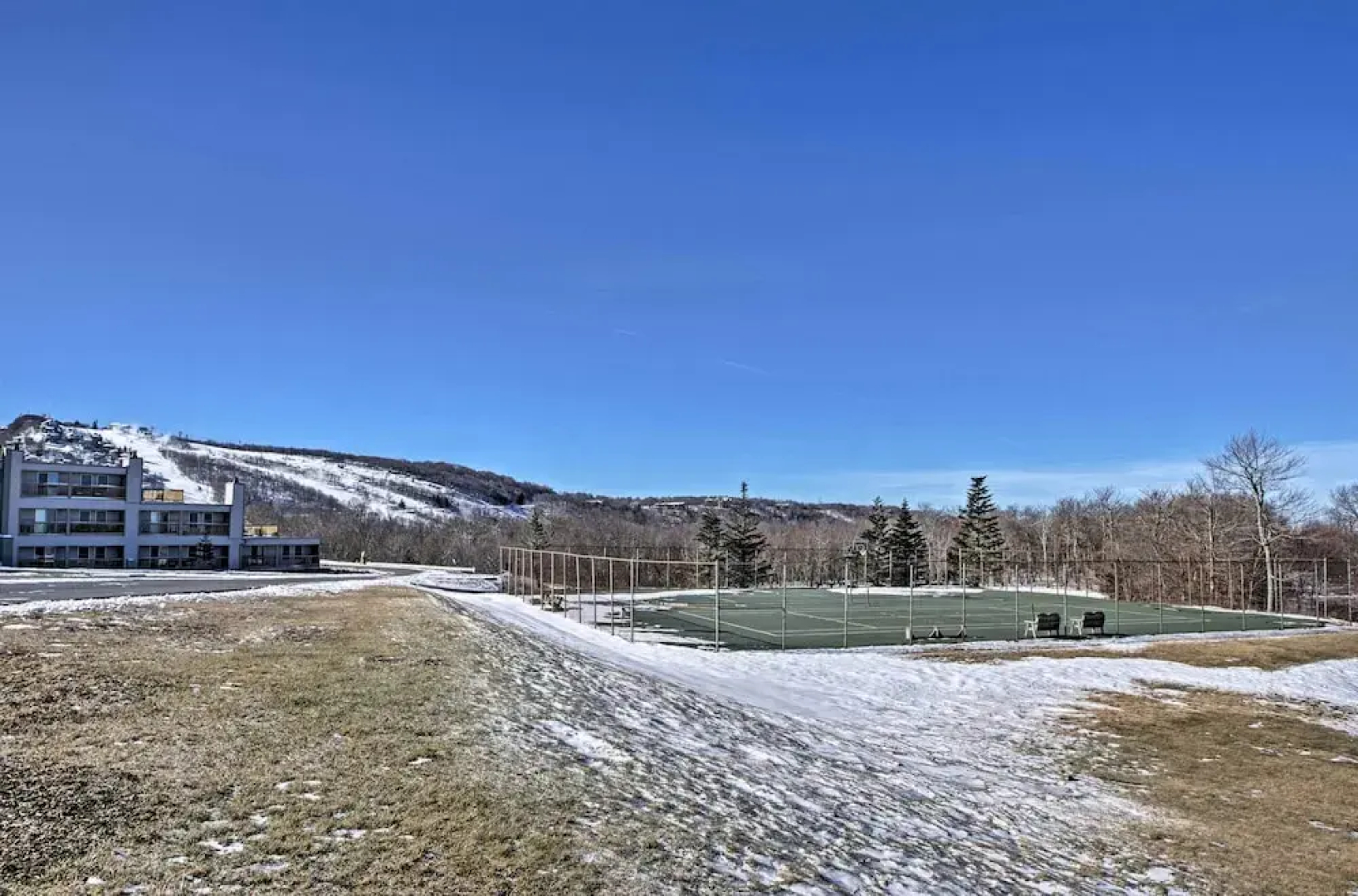 Pool Access & Slope Views: Beech Mtn Condo!