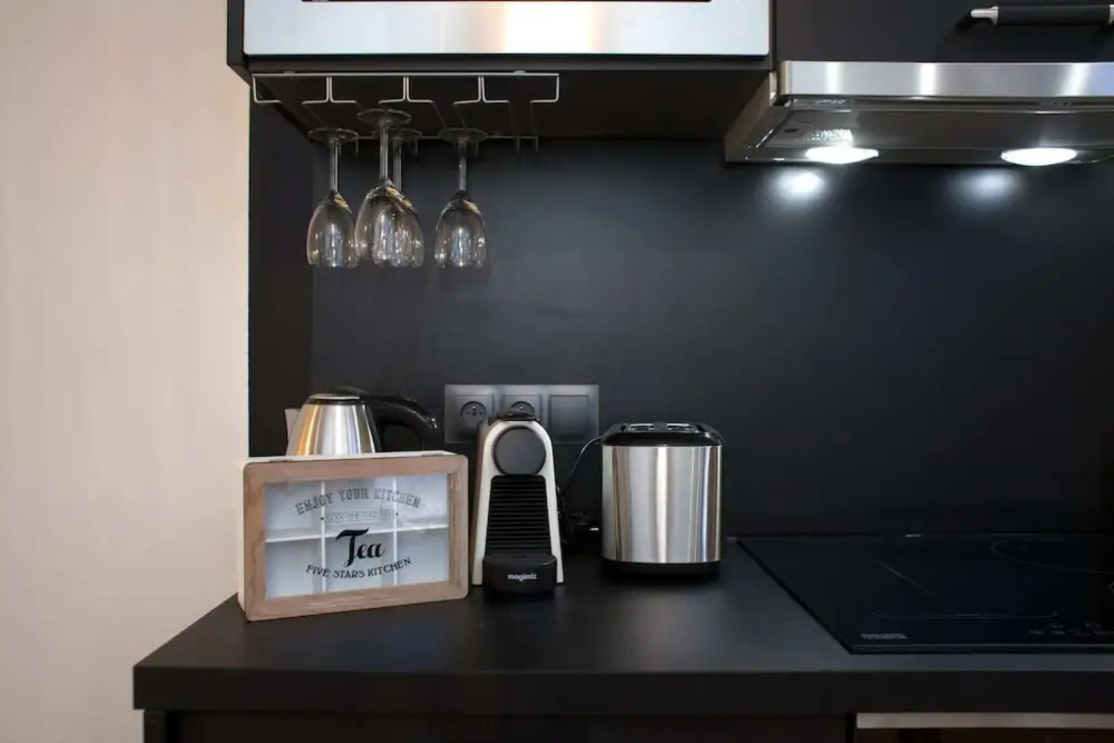 Appart Hotel Eugénie