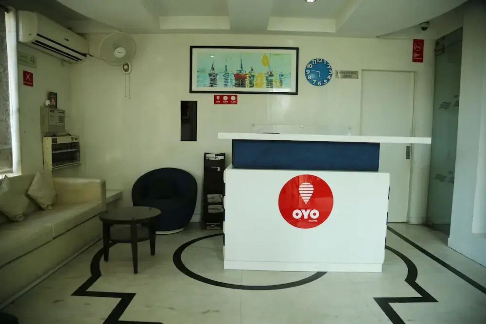 OYO 5121 Hotel Ocean