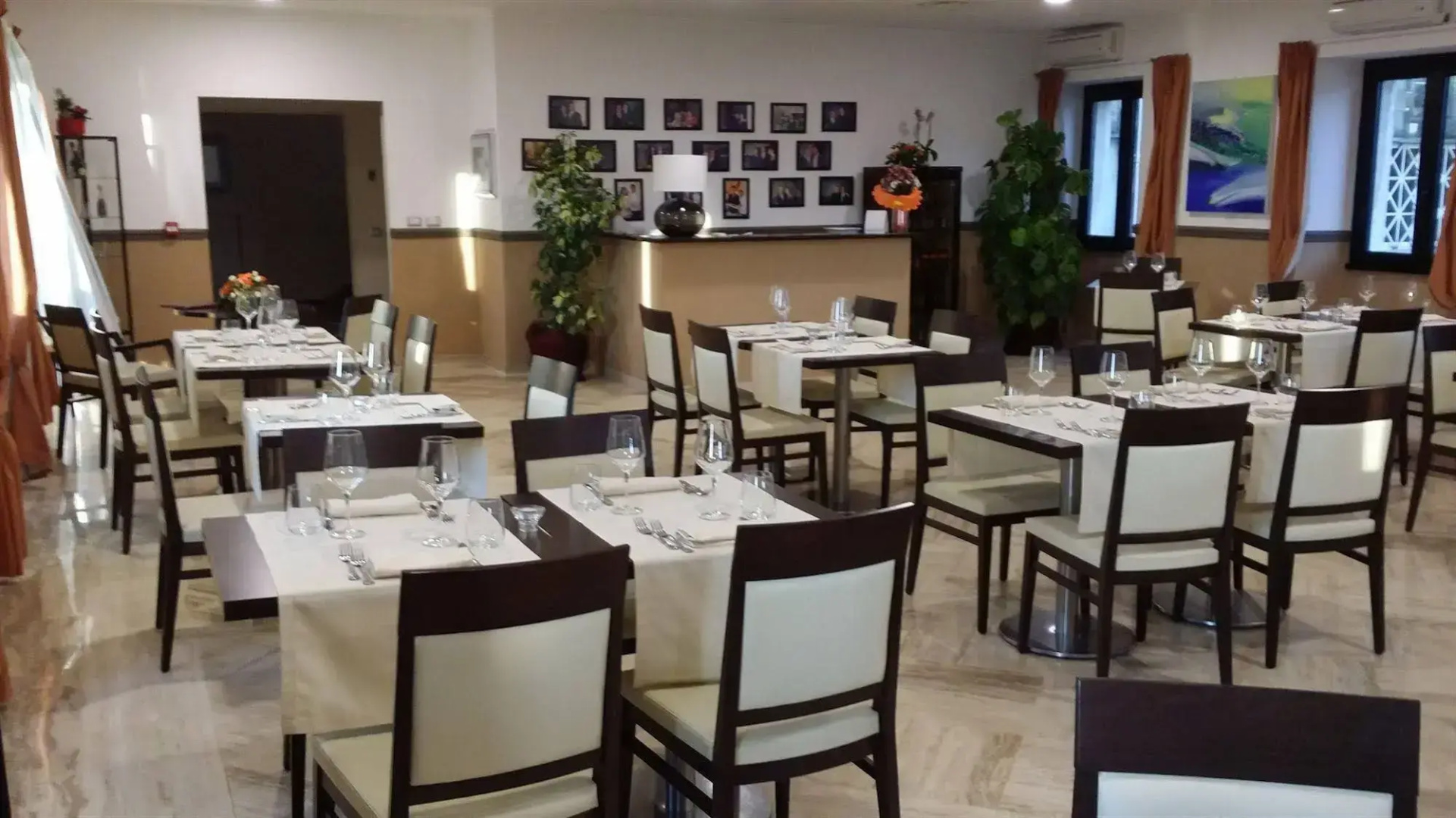 Regal Park Hotel