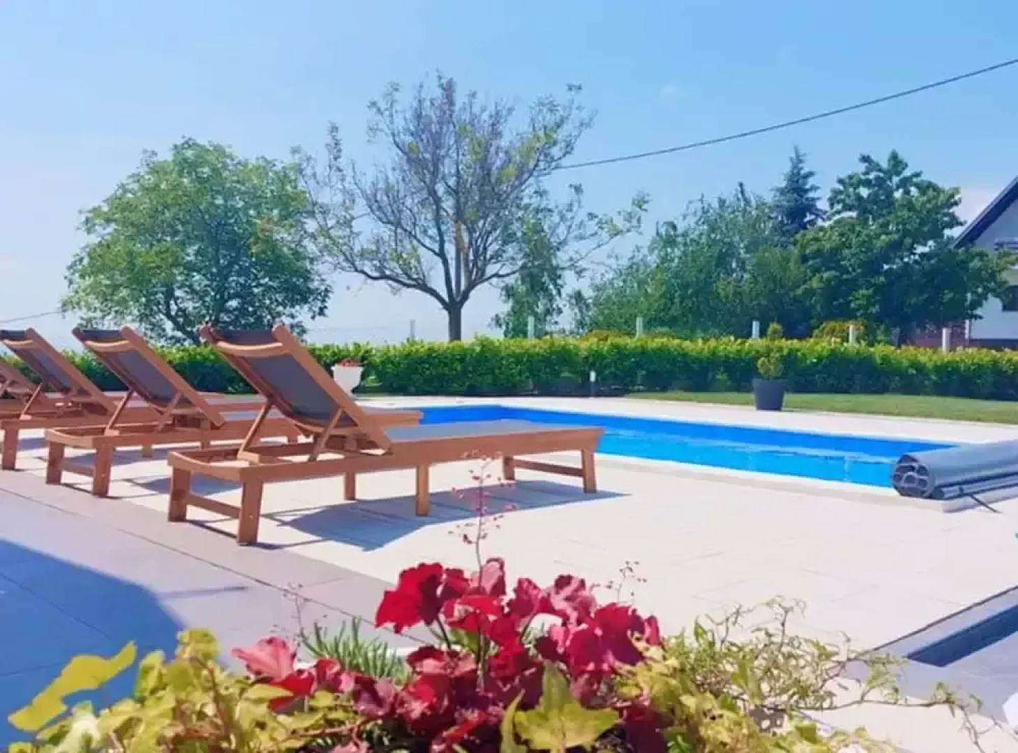 Villa Cerina With Outdoor Swimming Pool