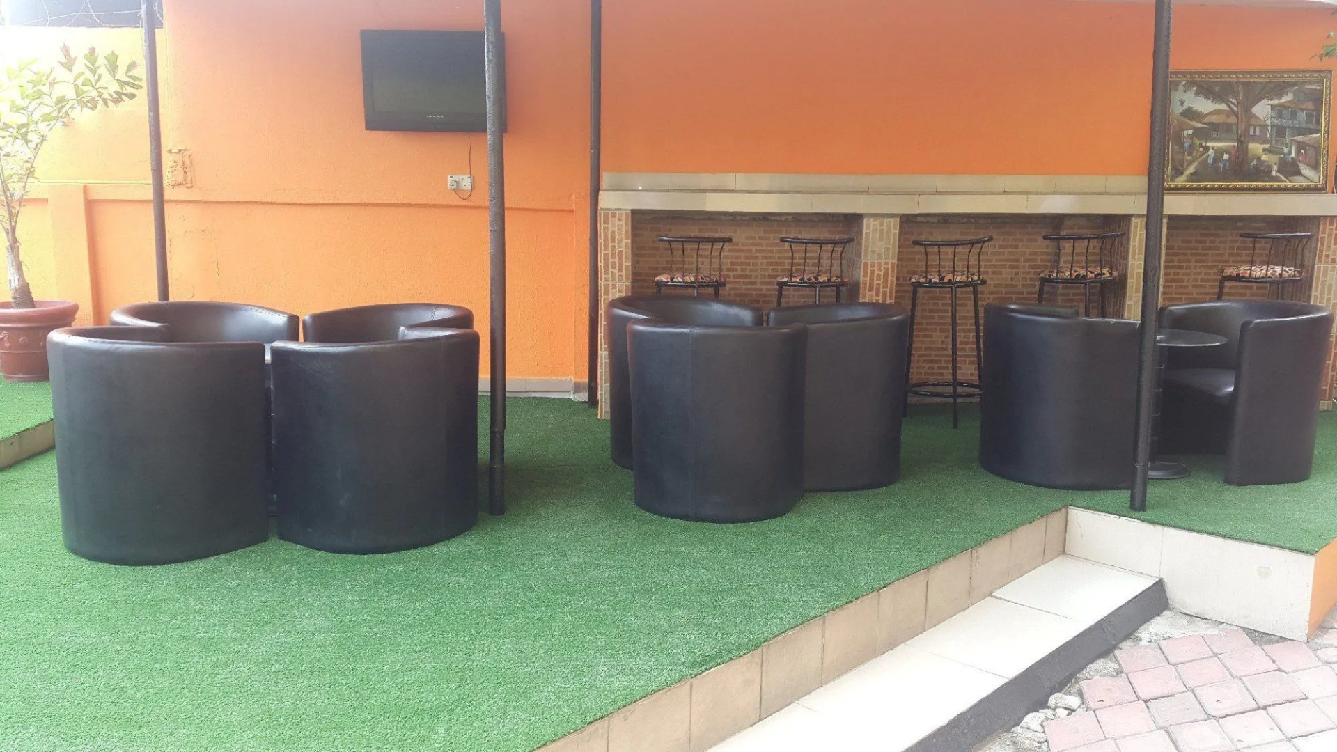 Peerage Retreat and Resort