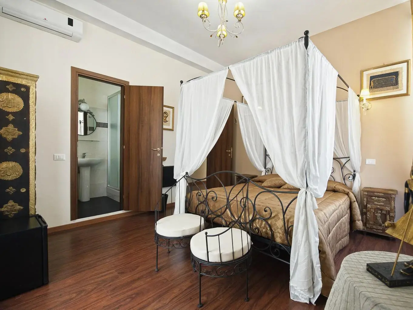 Holidays Rooms Rome