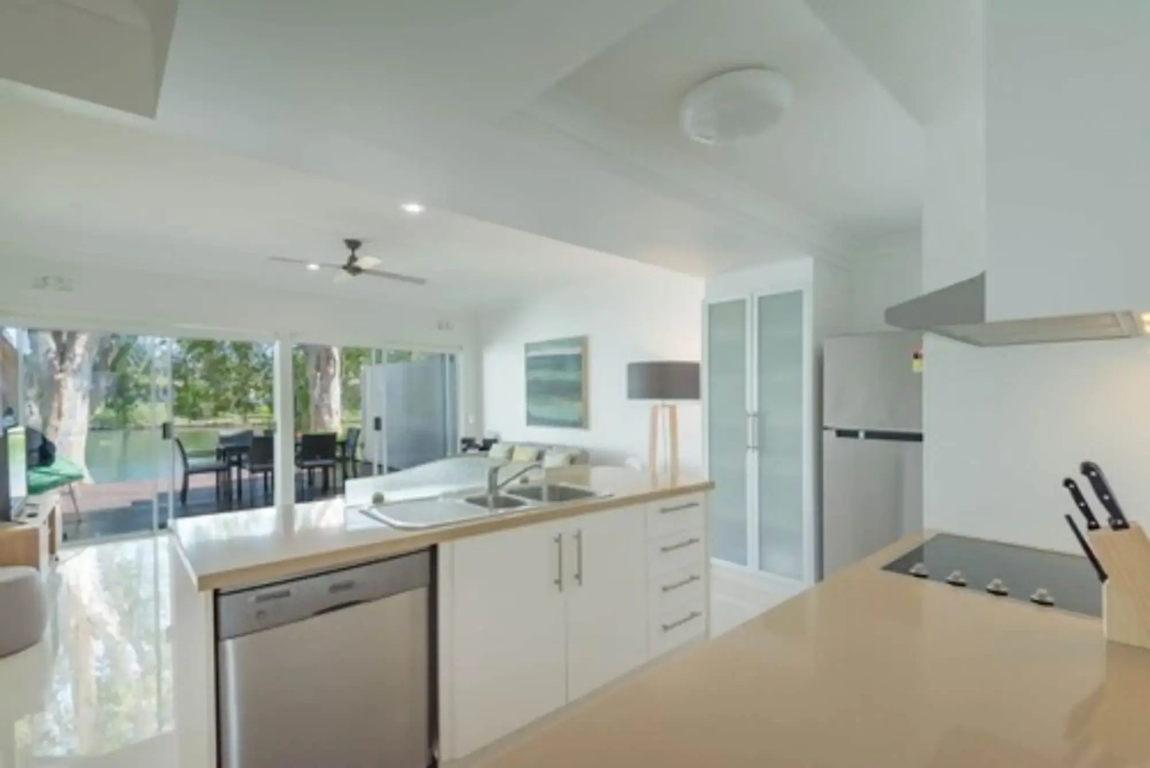 Noosa Entrance Waterfront Resort