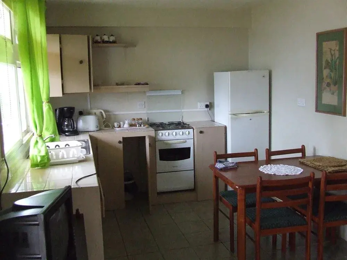 Dominica's Sea View Apartment