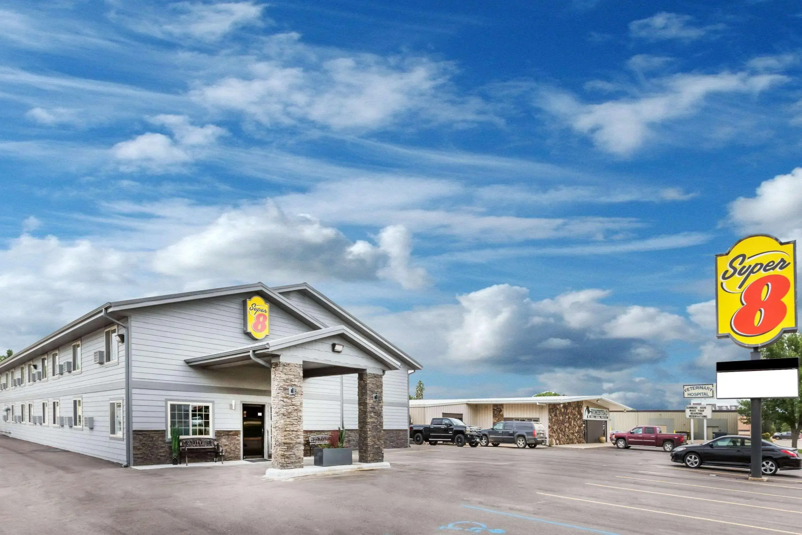 Super 8 By Wyndham Spencer