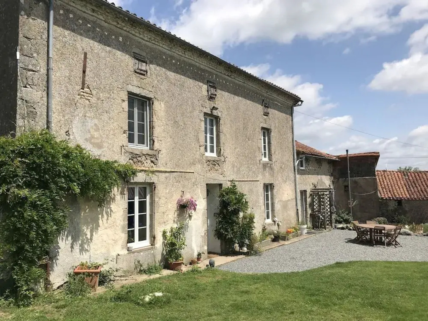 Wisteria House Bed & Breakfast