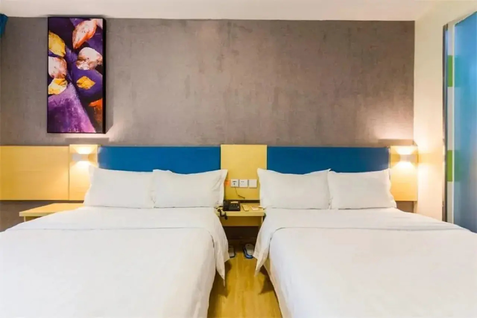 7 Days Inn Zhuhai North Railway Station Jinding Shop