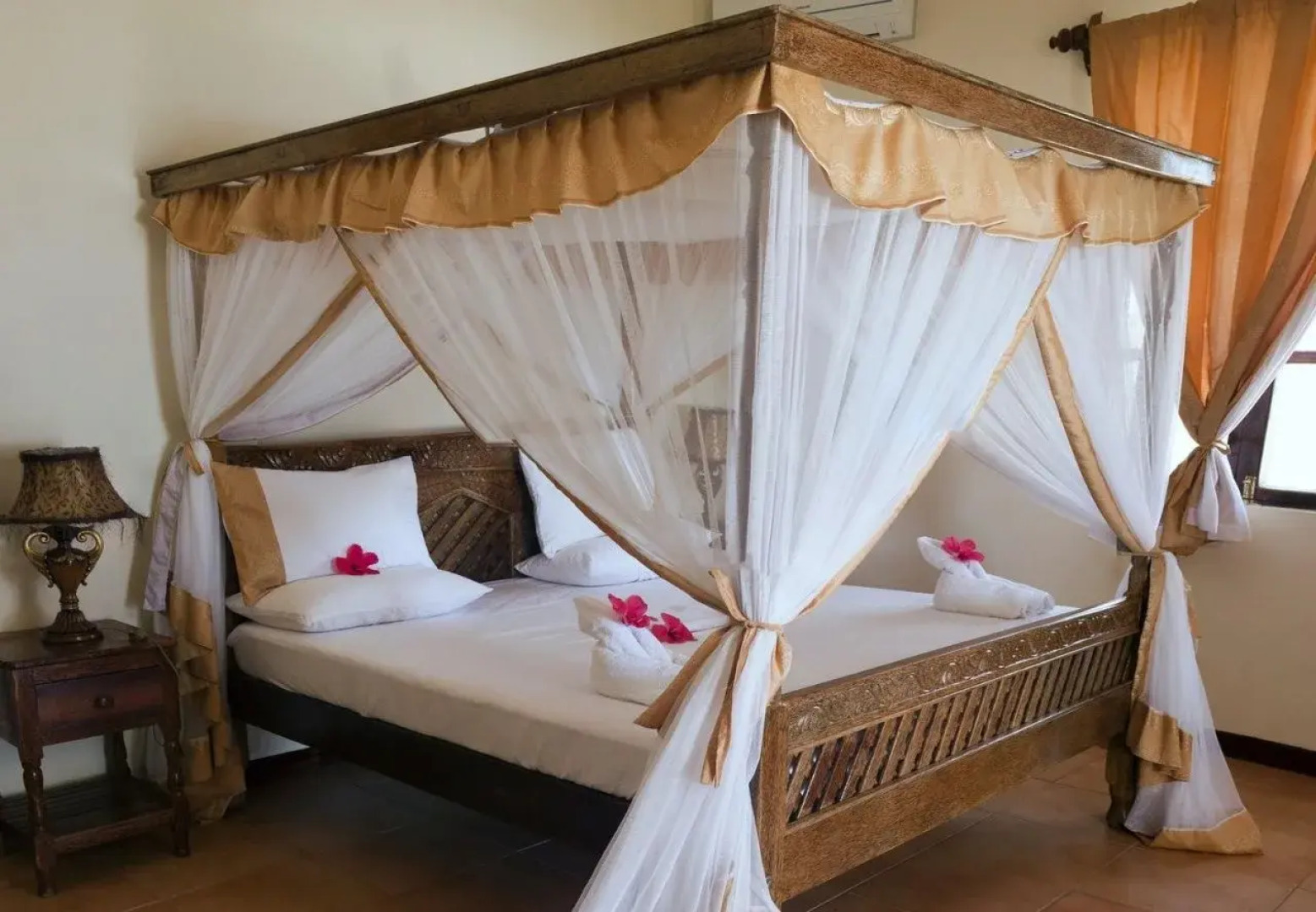 Arabian Nights Suites