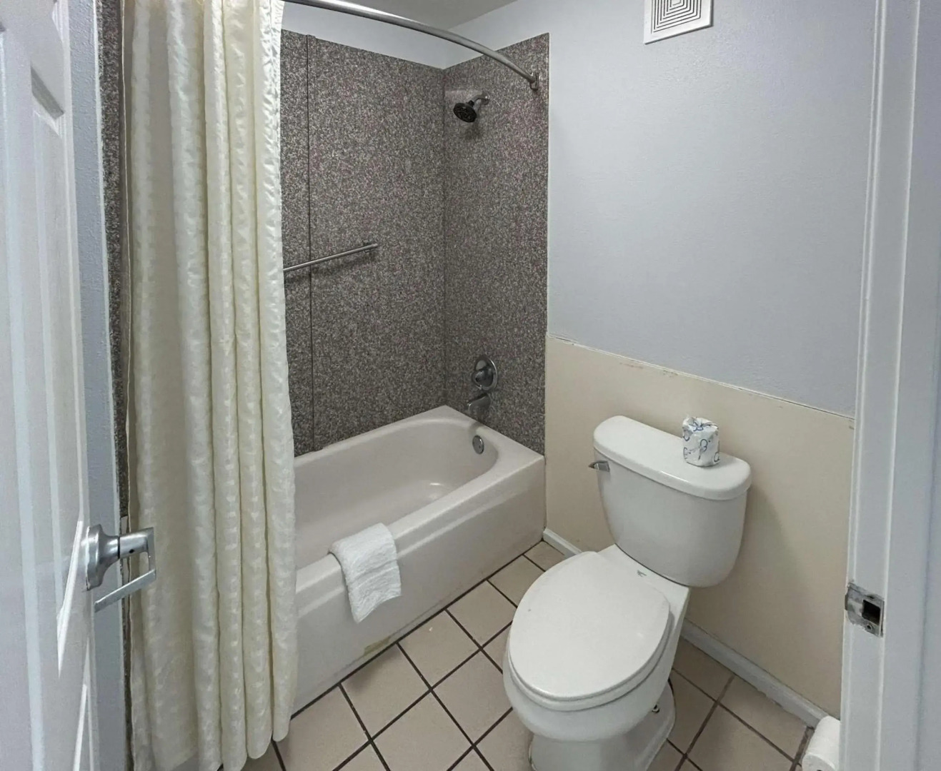 Motel 6 Denham Springs, LA