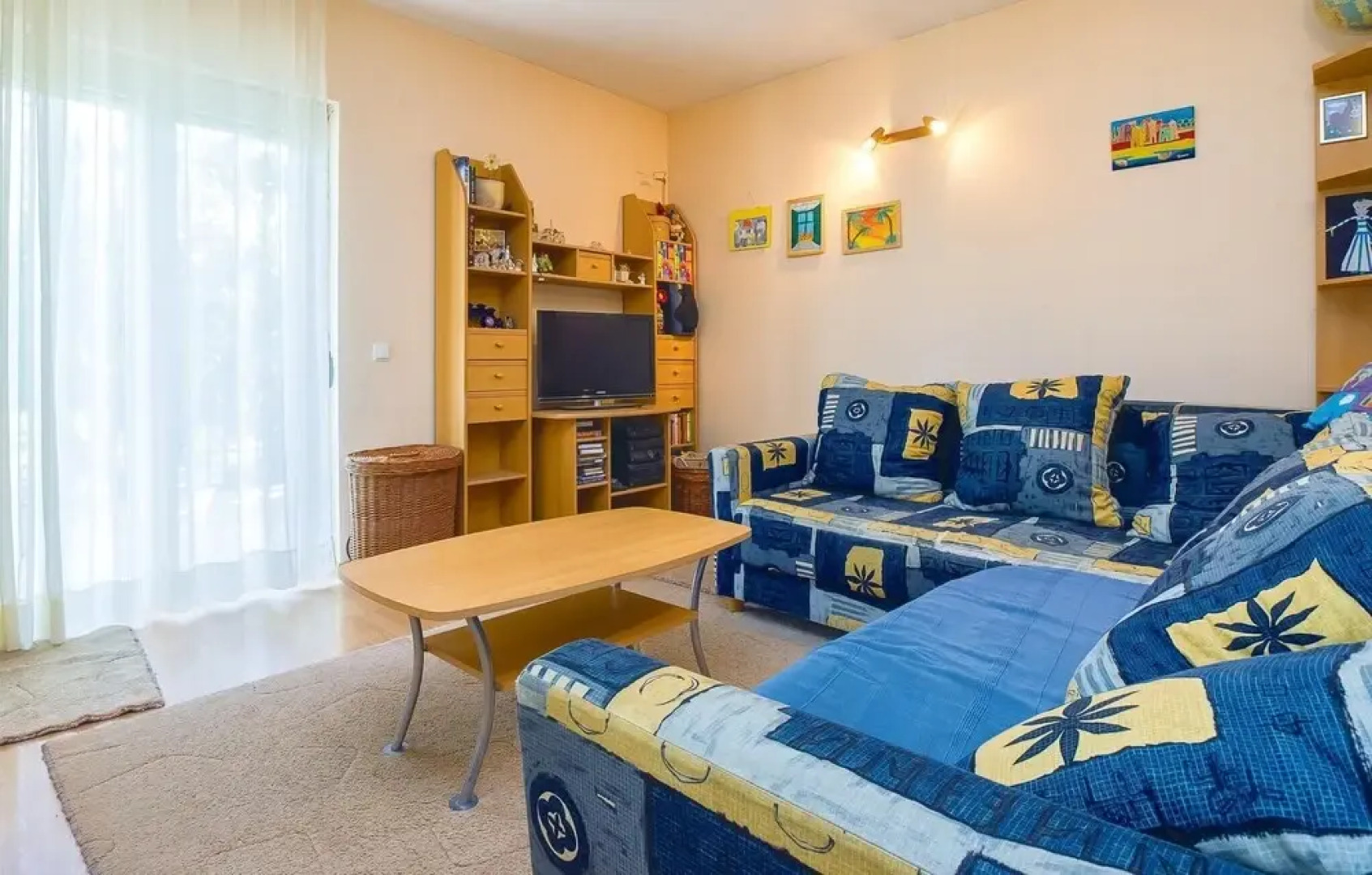 Awesome Home in Duce With Wifi and 3 Bedrooms