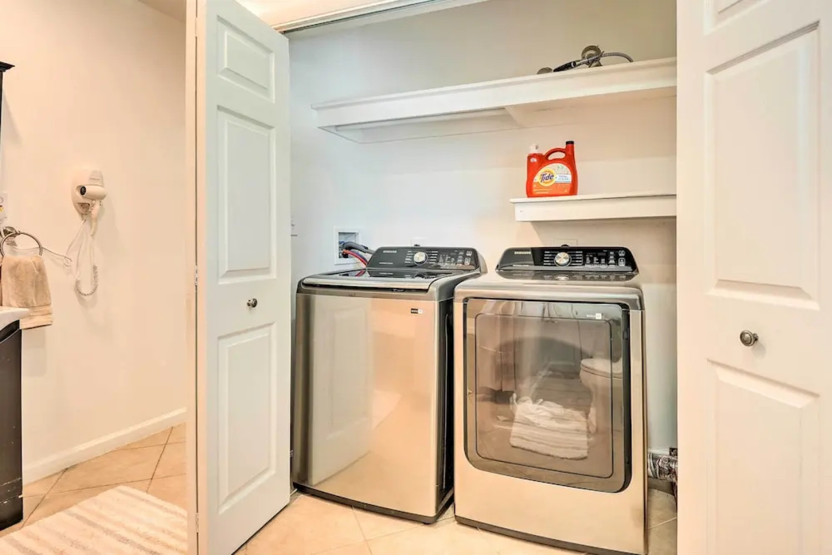 Sunny Glen Burnie Home - On-site Water Access