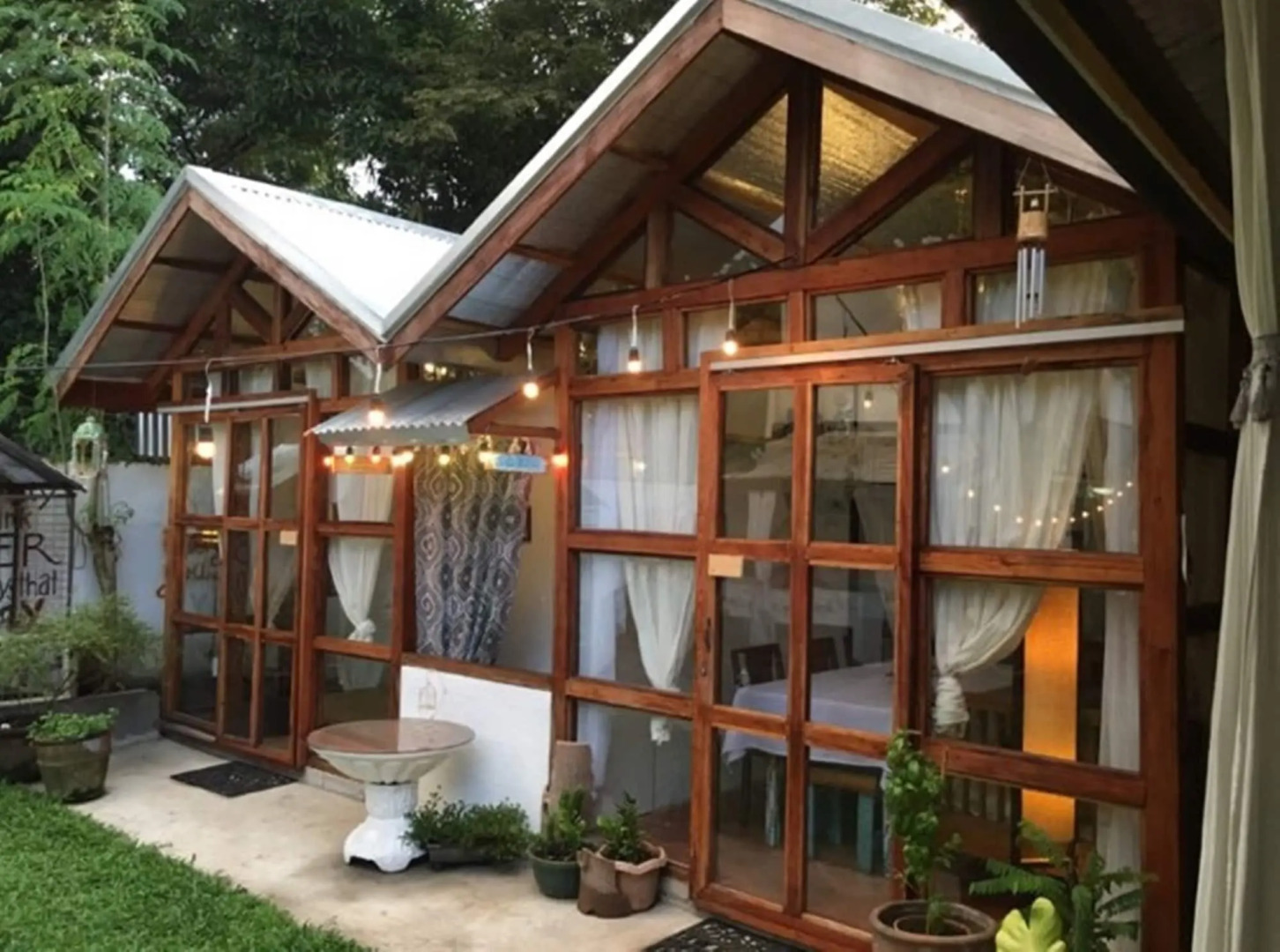 Memory Lane by Esperanza Cafe Bed & Breakfast - Adults Only