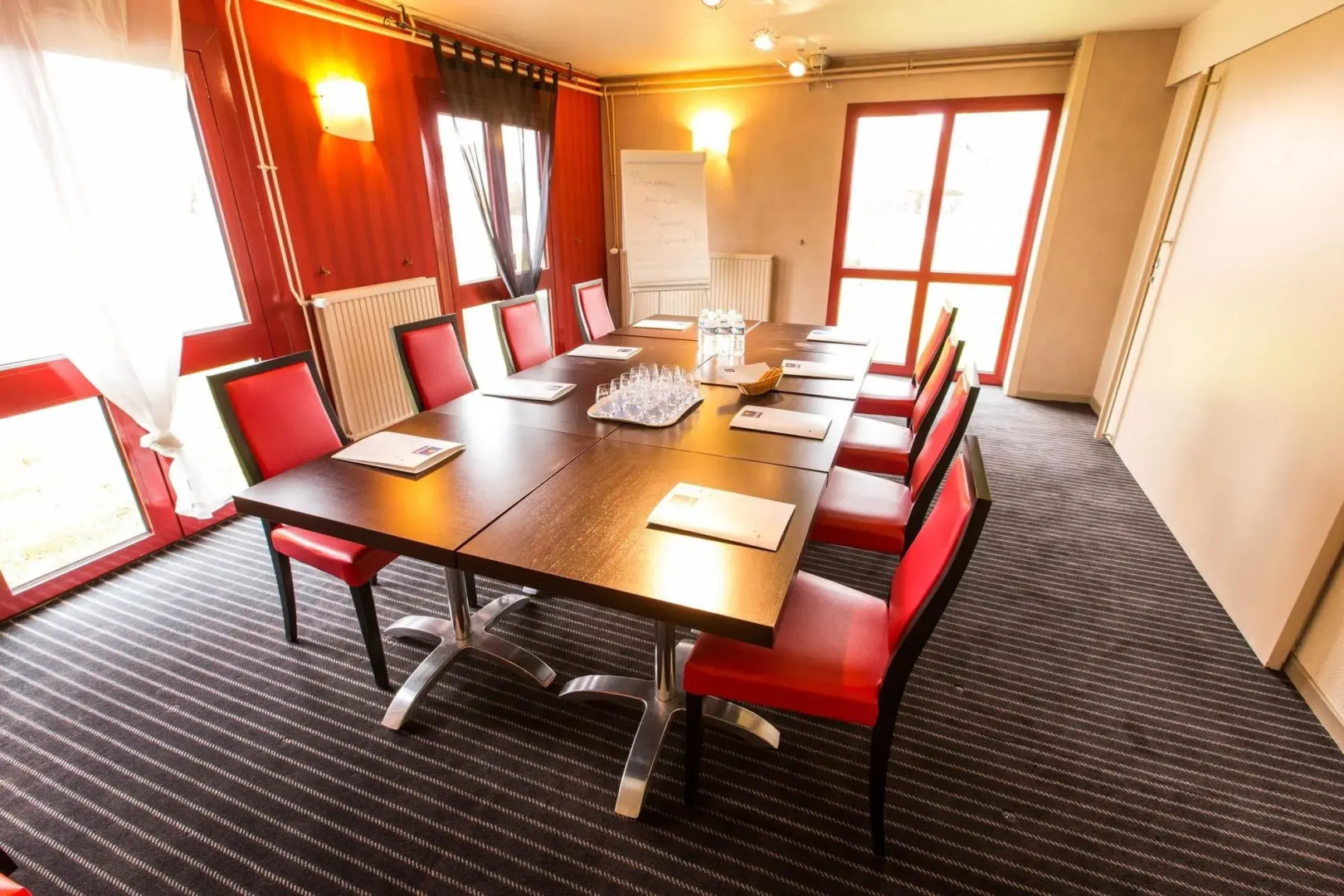 Hôtel Inn Design Sedan