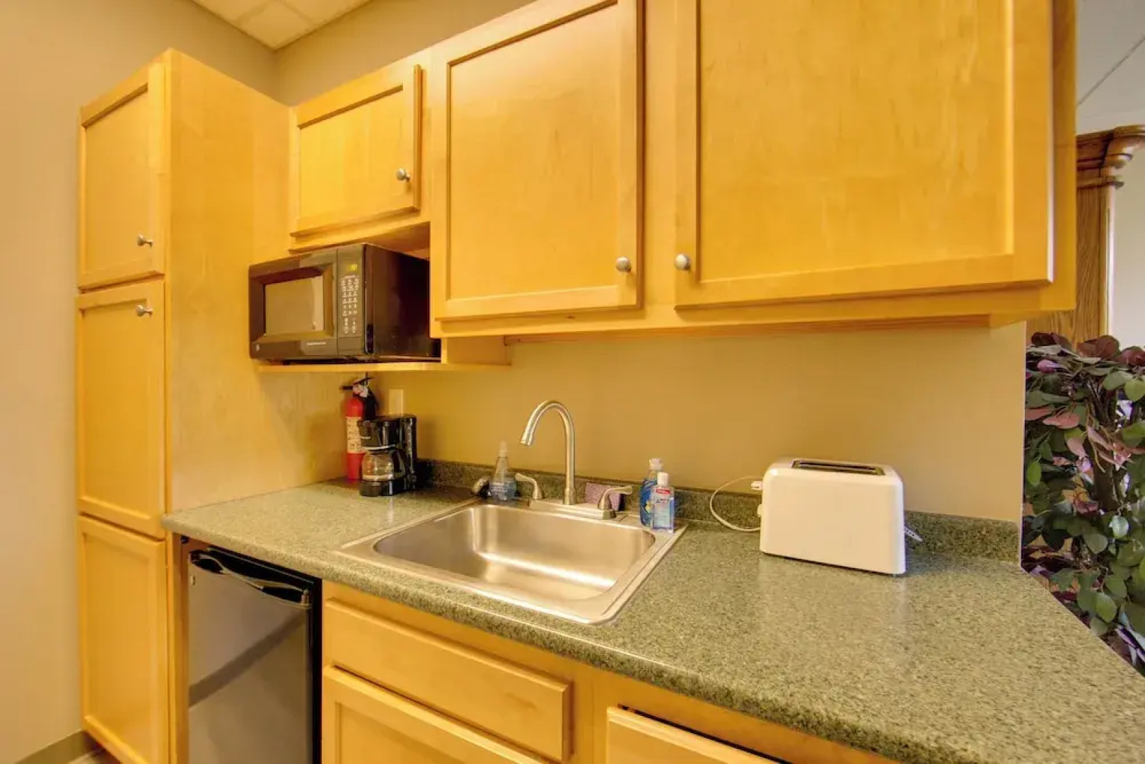 New Kensington Vacation Rental w/ Shared Amenities