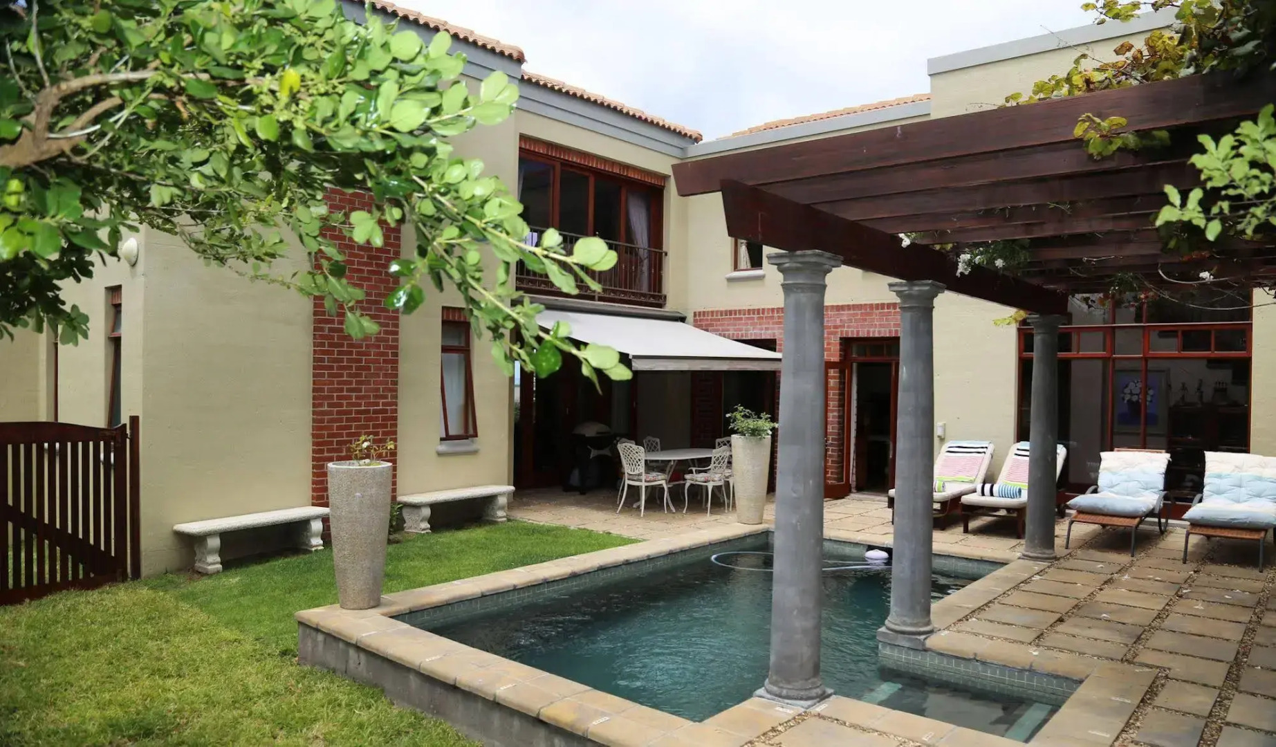 Harbour Vue Guesthouse