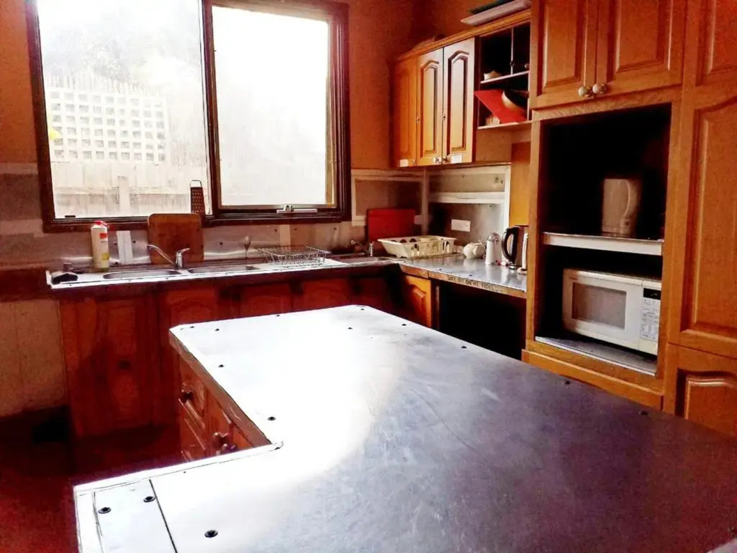 St Kilda East backpackers' hostel