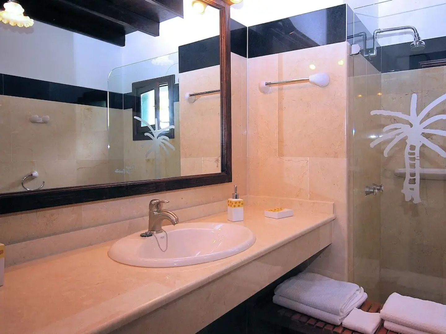 Detached Villa With Communal Swimming Pool, Located in the North of Lanzarote