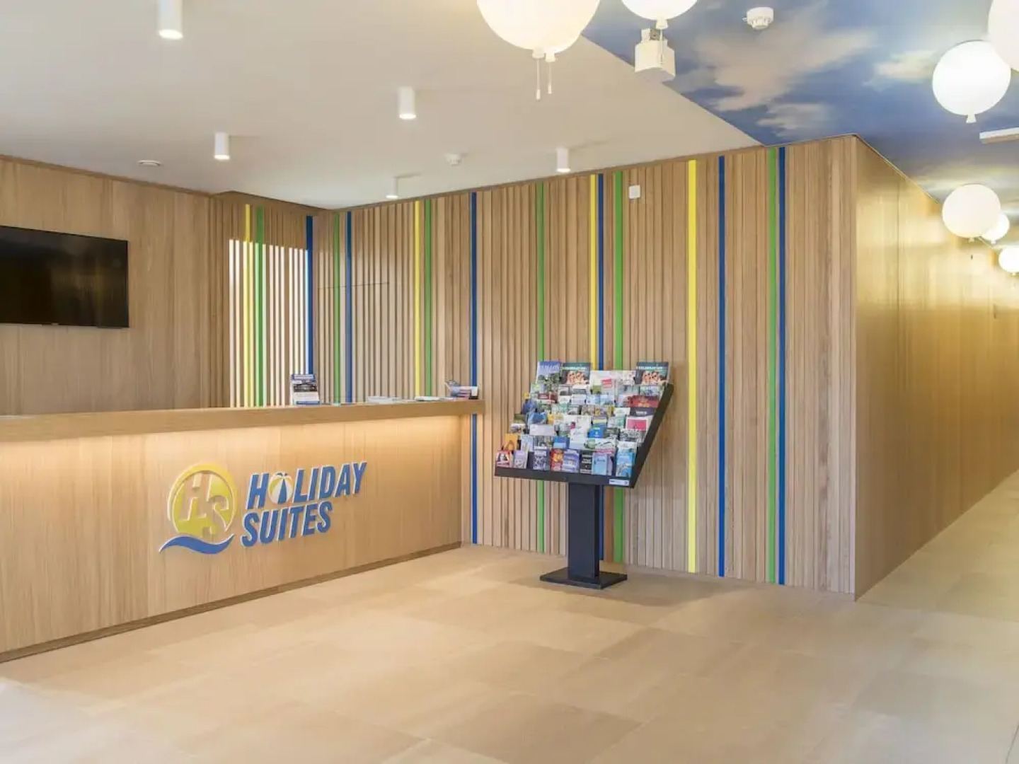 Modern Apartment With a Microwave, Near the Sea