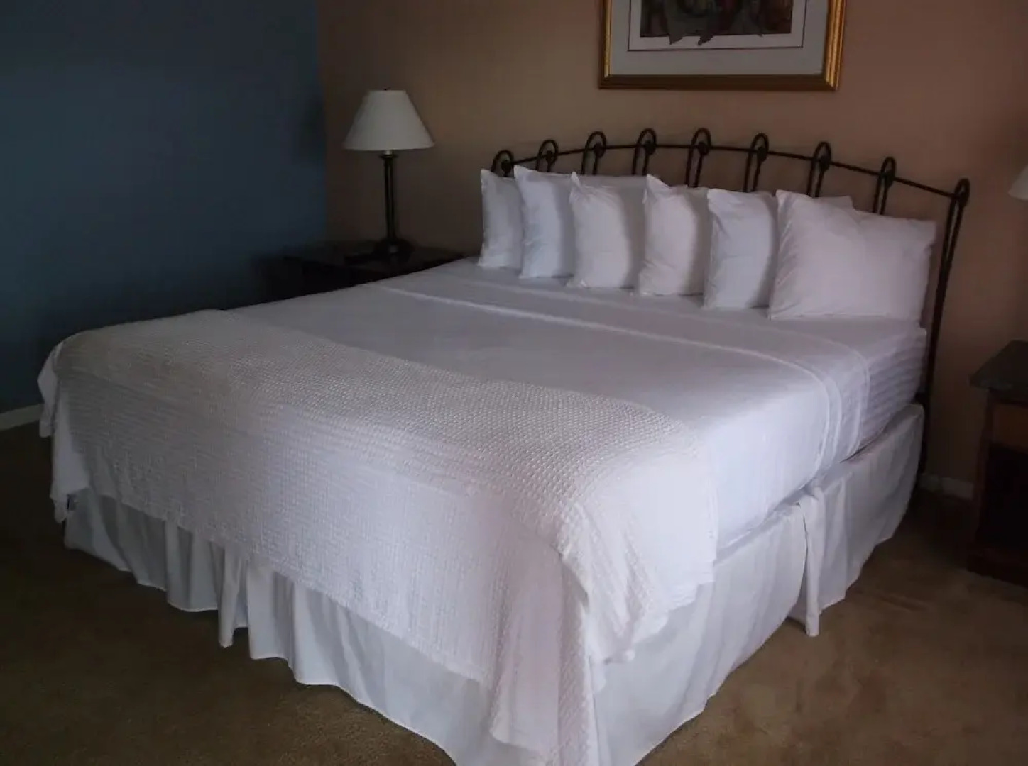 Four Horseman Travel Lodge