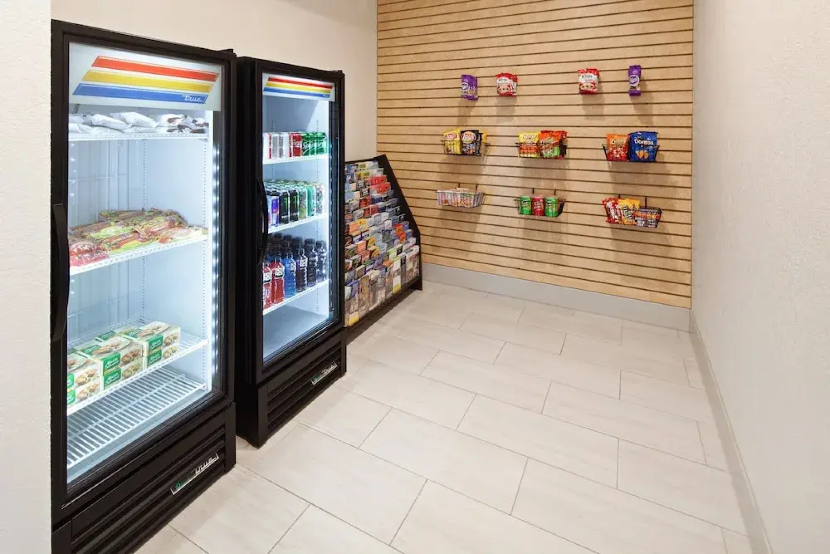 Holiday Inn Express & Suites Rancho Mirage - Palm Spgs Area